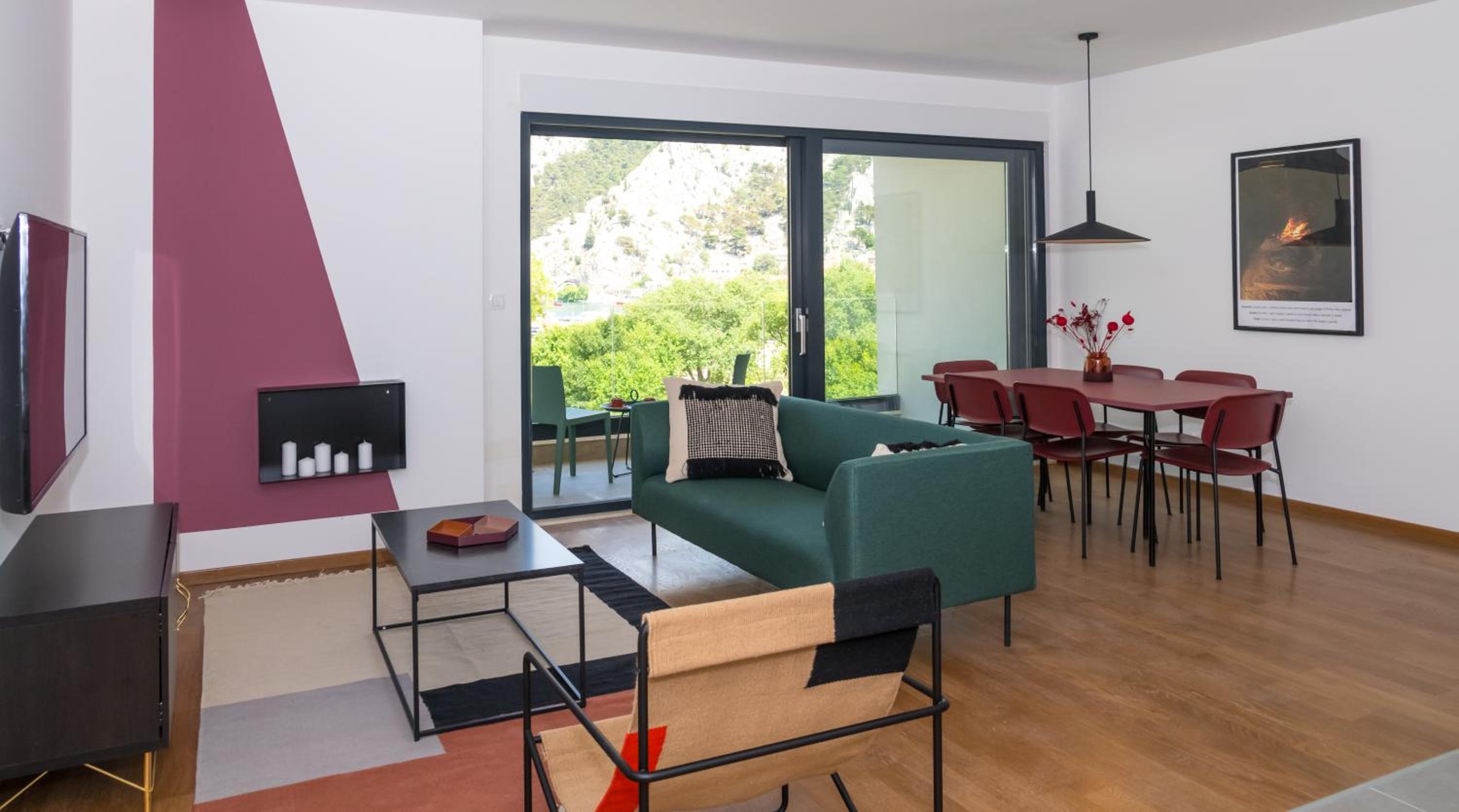 Apartment photo 1