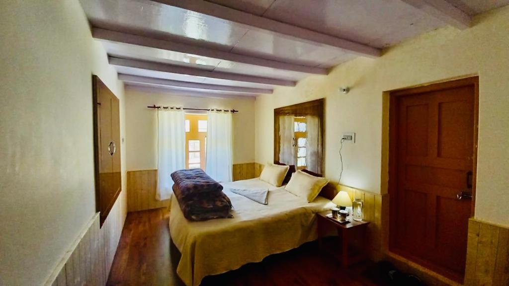 Double Room with Private Bathroom photo 3