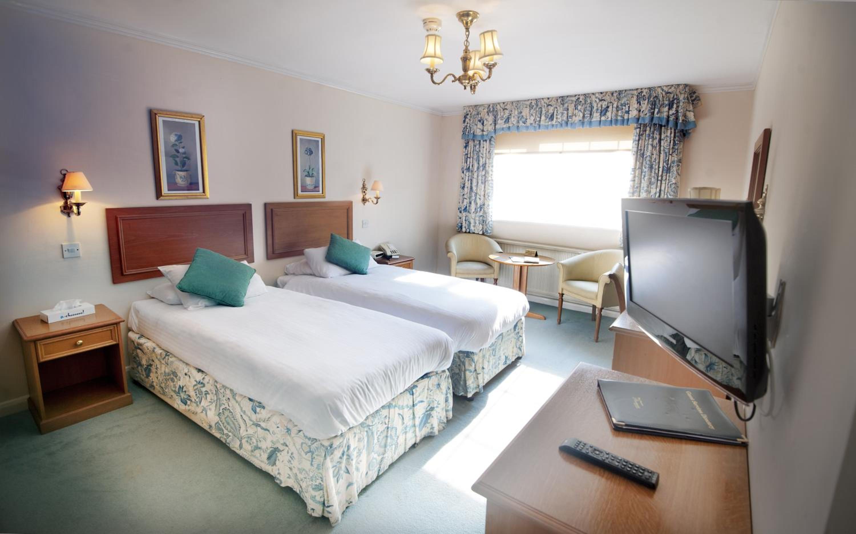 Classic Double or Twin Room photo 2