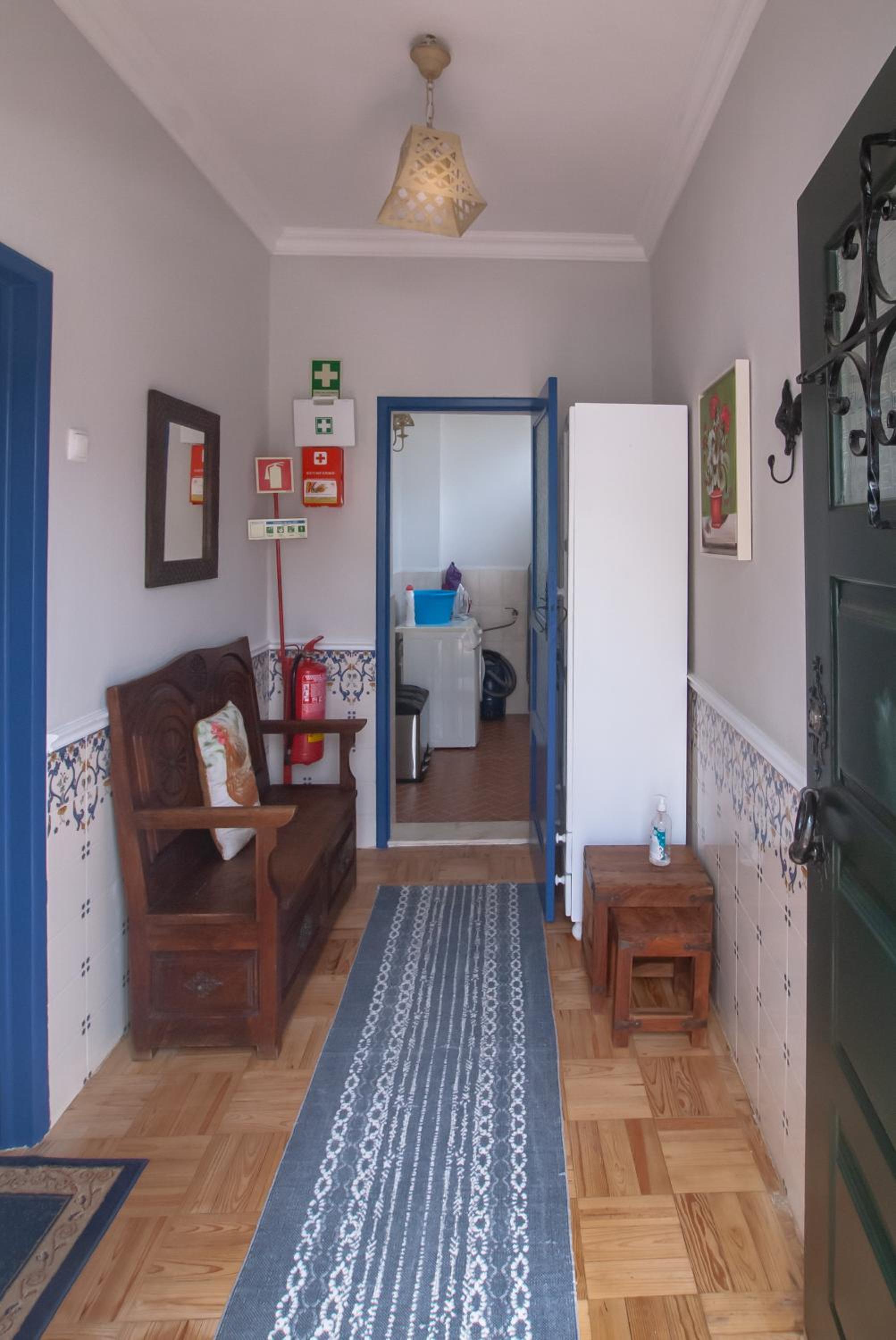 Two-Bedroom Townhouse - Photo 6