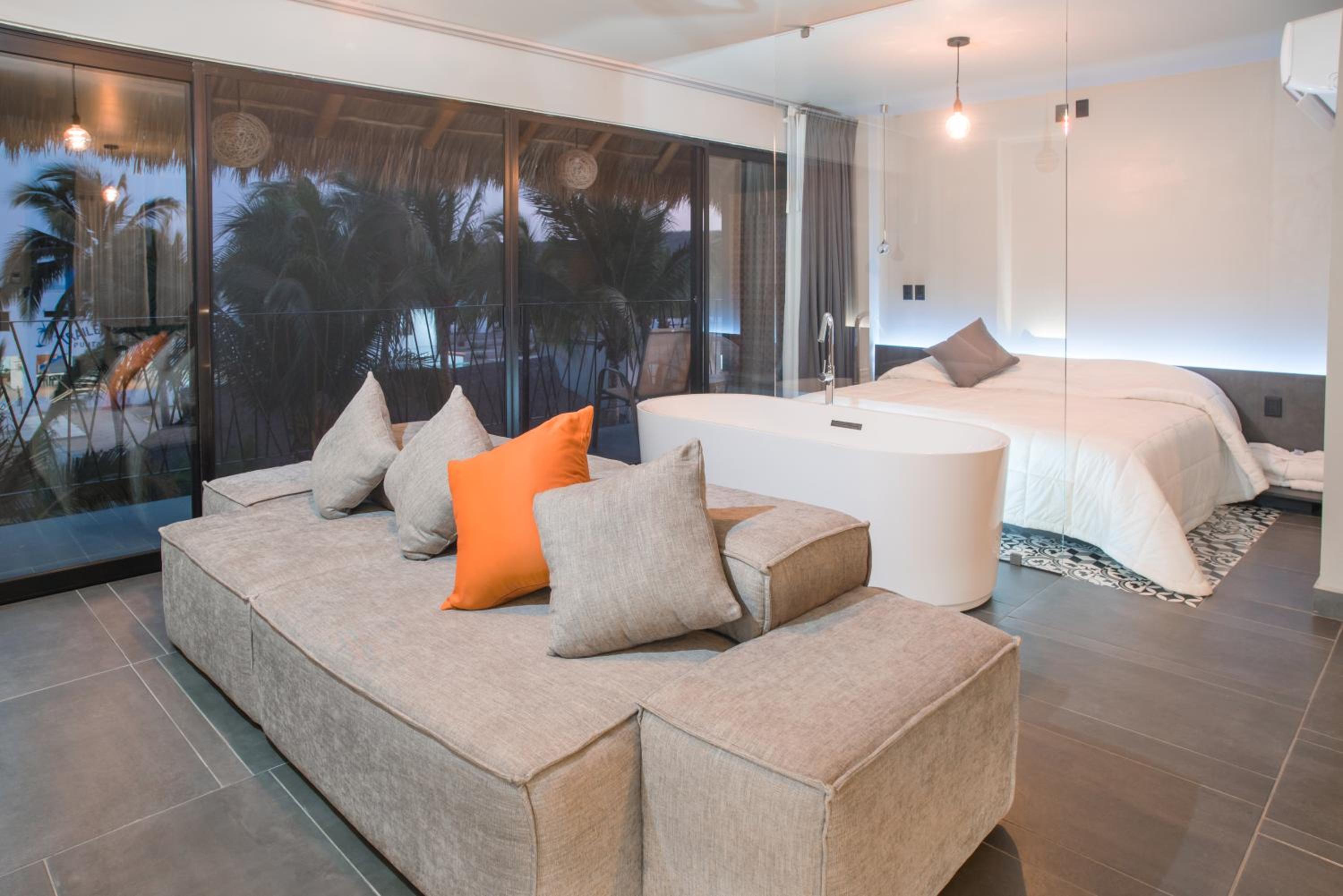 King Room with Sea View photo 3