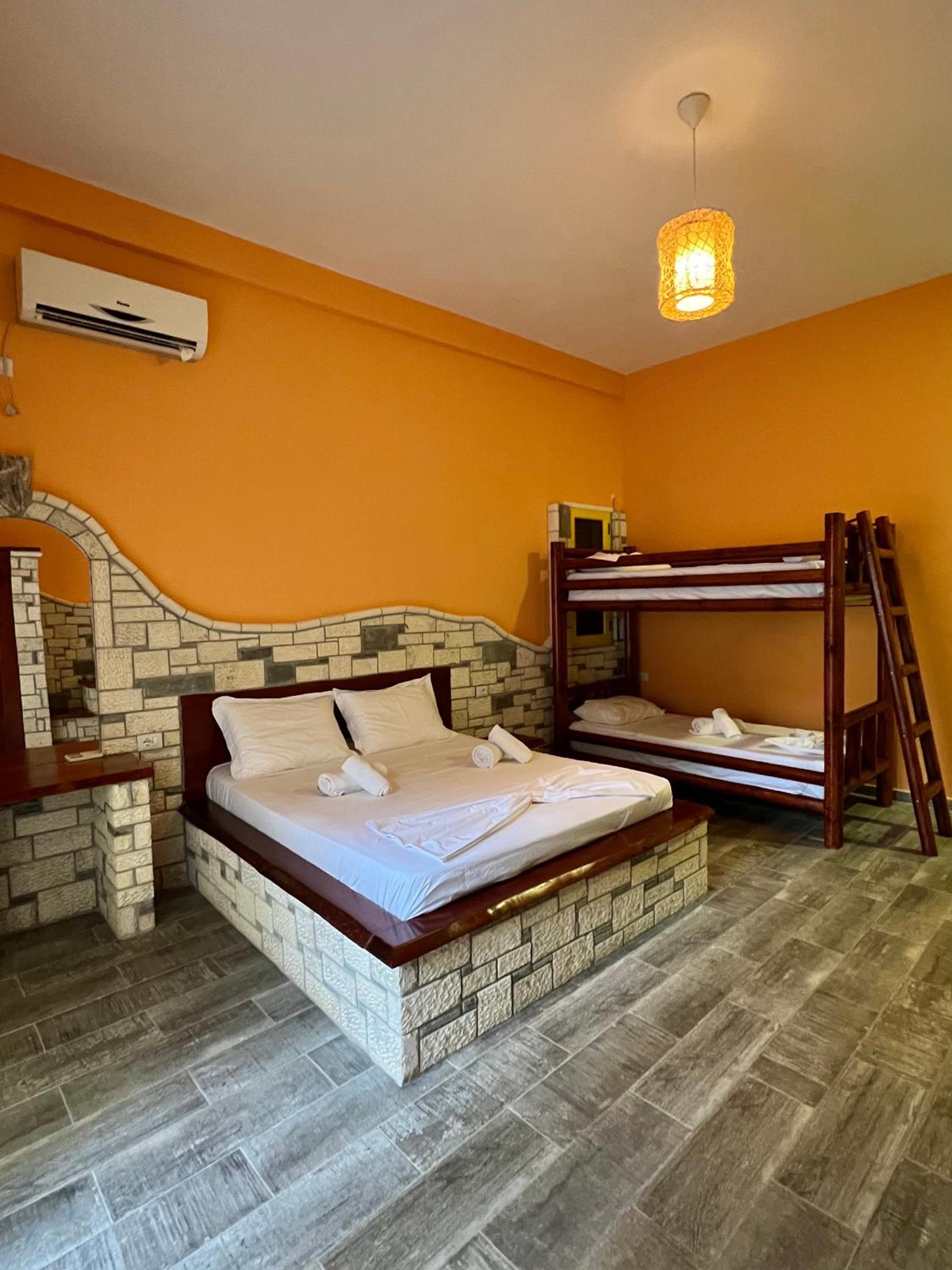 Deluxe Quadruple Room