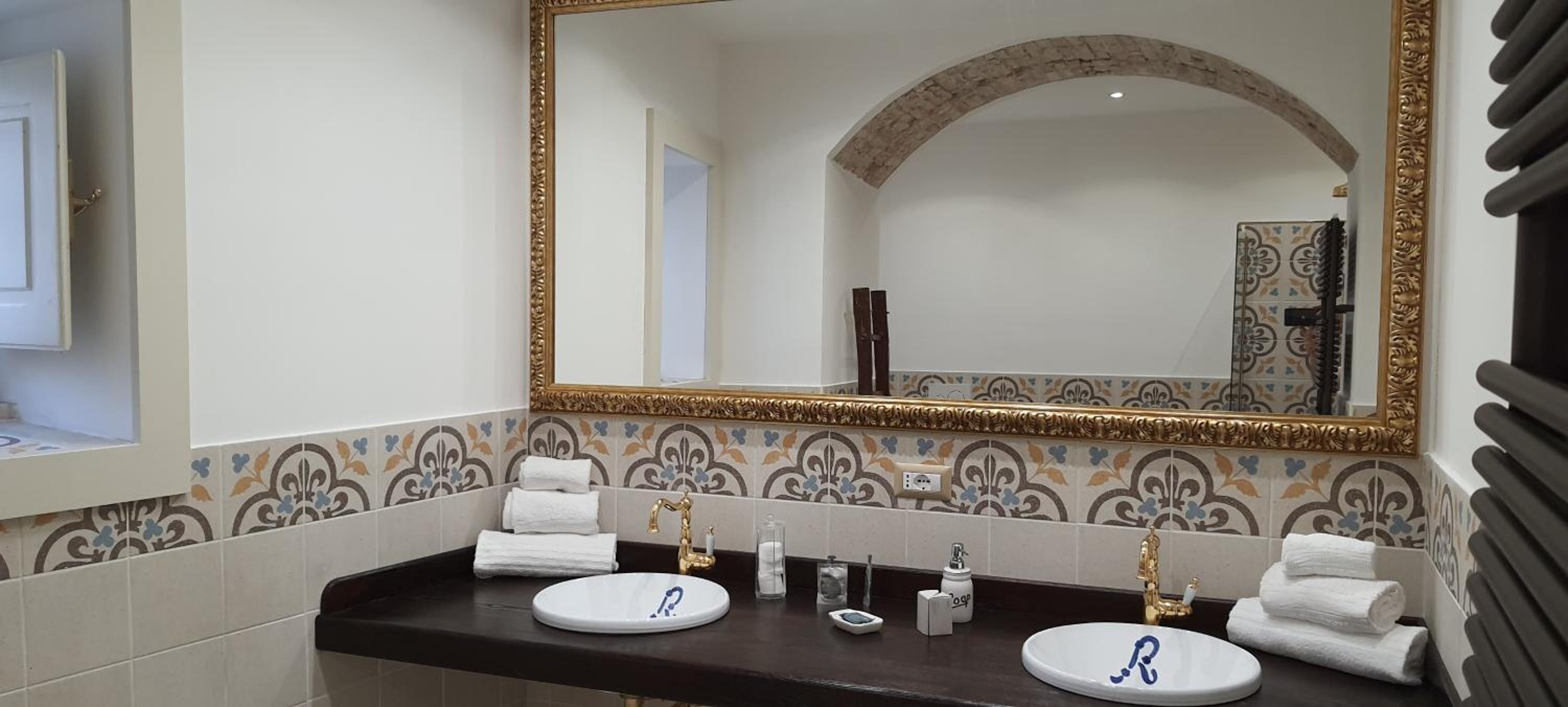 Deluxe Double Room with Castle View photo 2