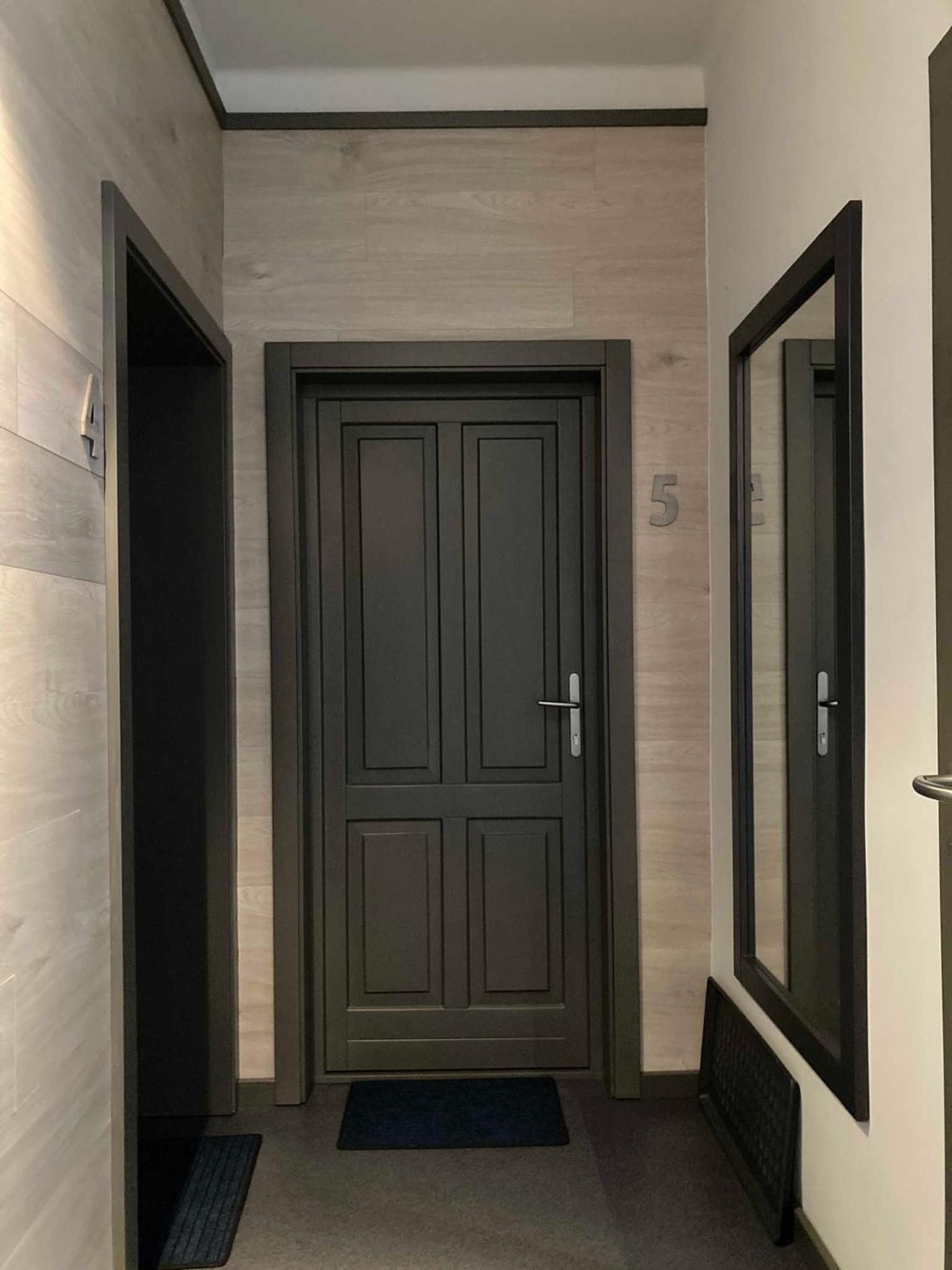 Double Room with Shared Bathroom photo 2