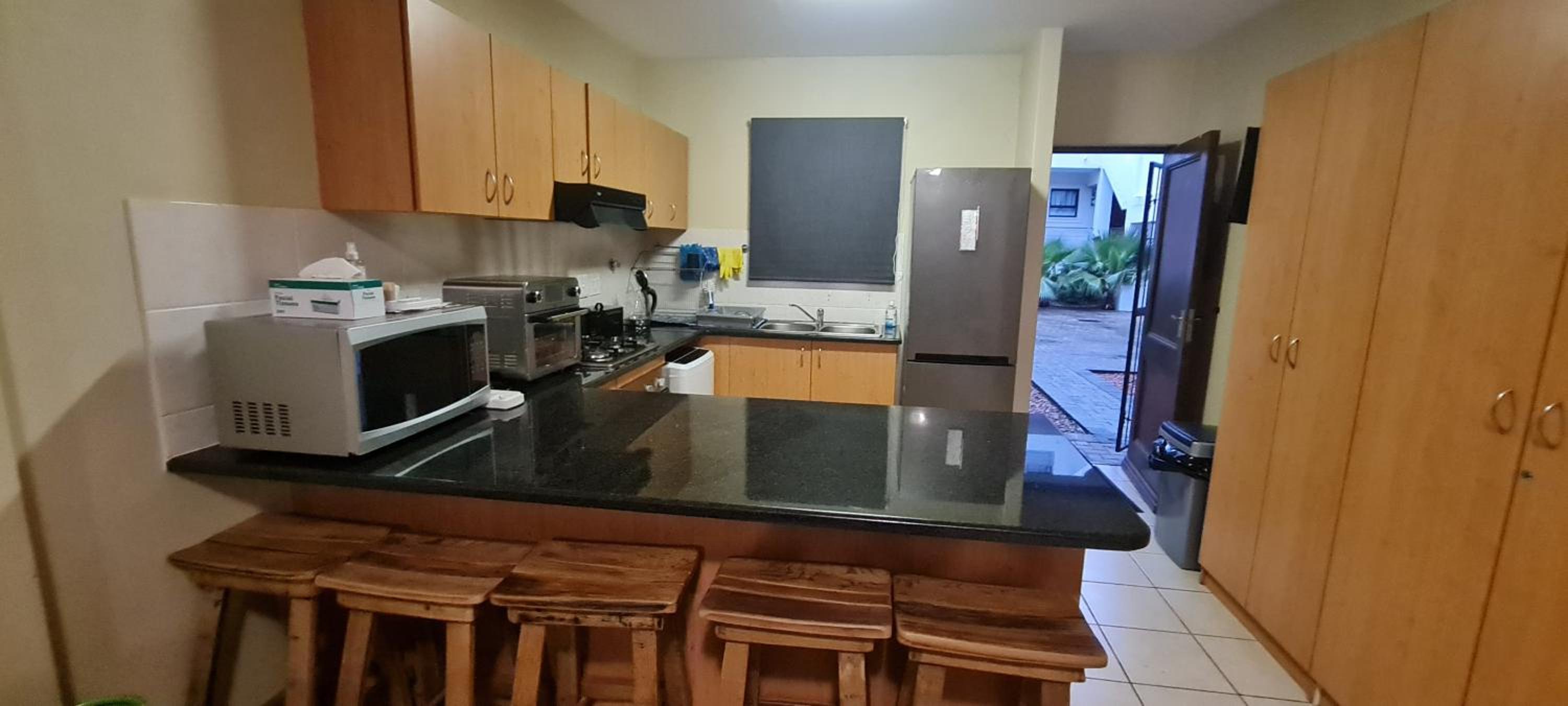Two-Bedroom Apartment - Photo 15
