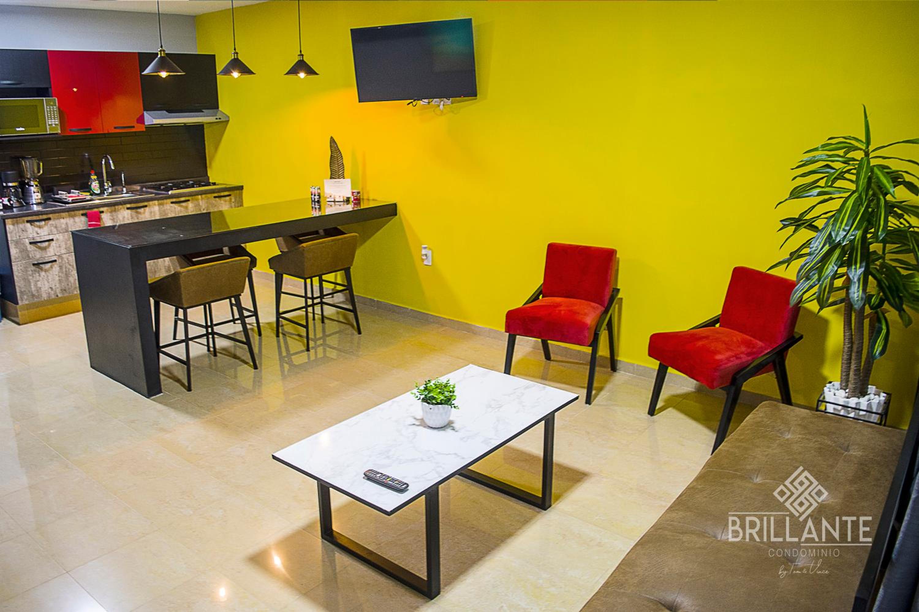 Apartment - Photo 12