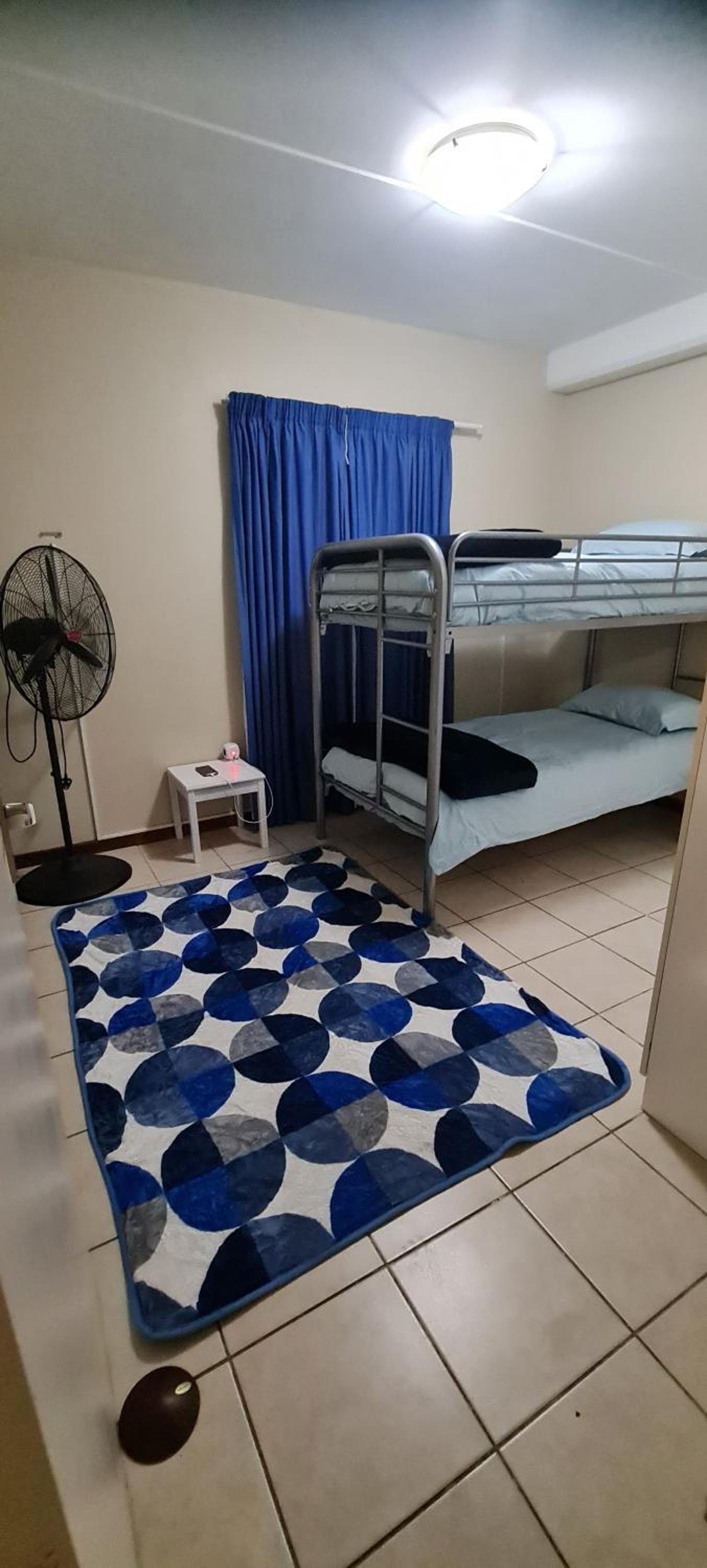 Two-Bedroom Apartment - Photo 9