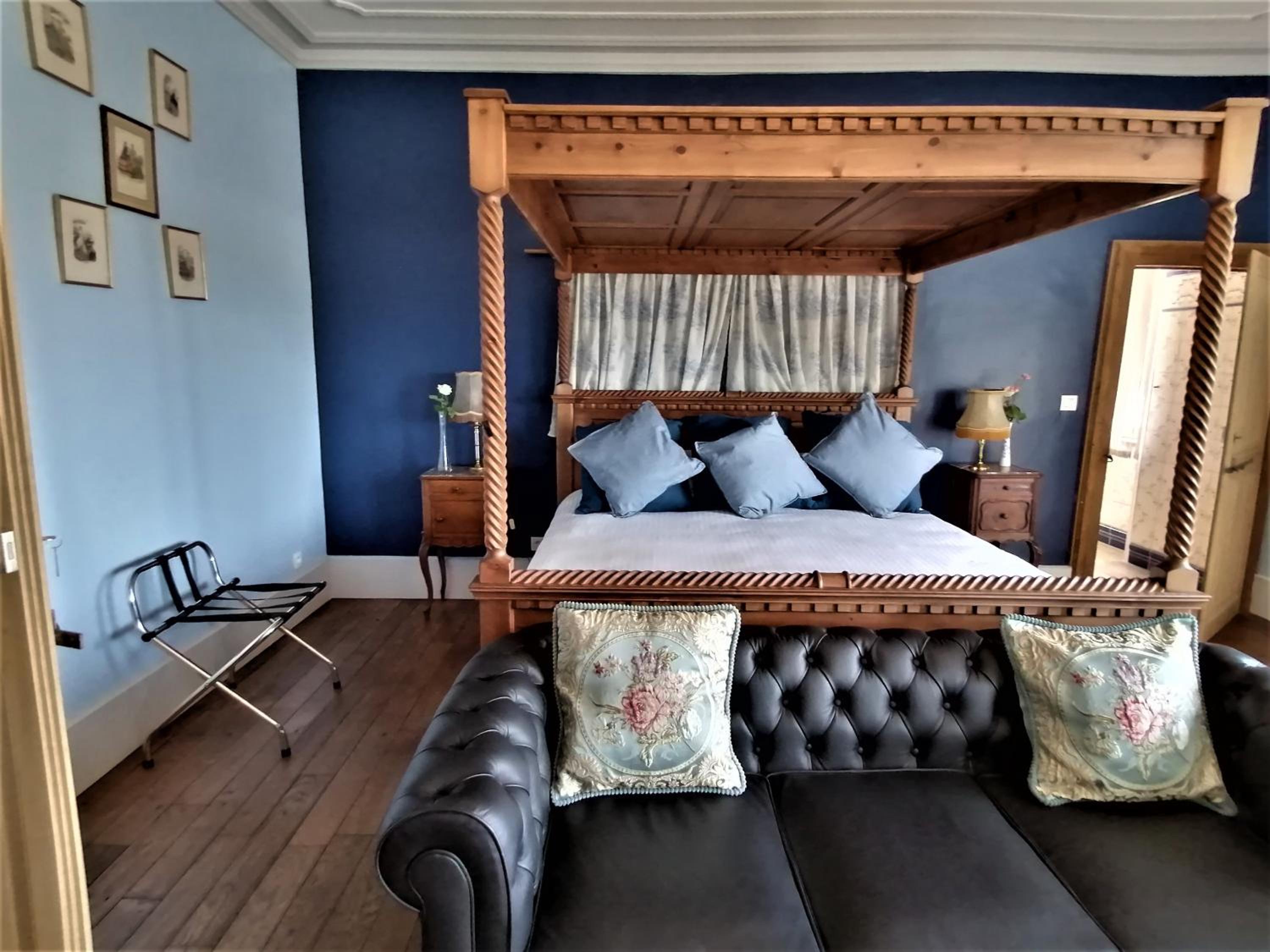 King Room with Mountain View - Photo 3