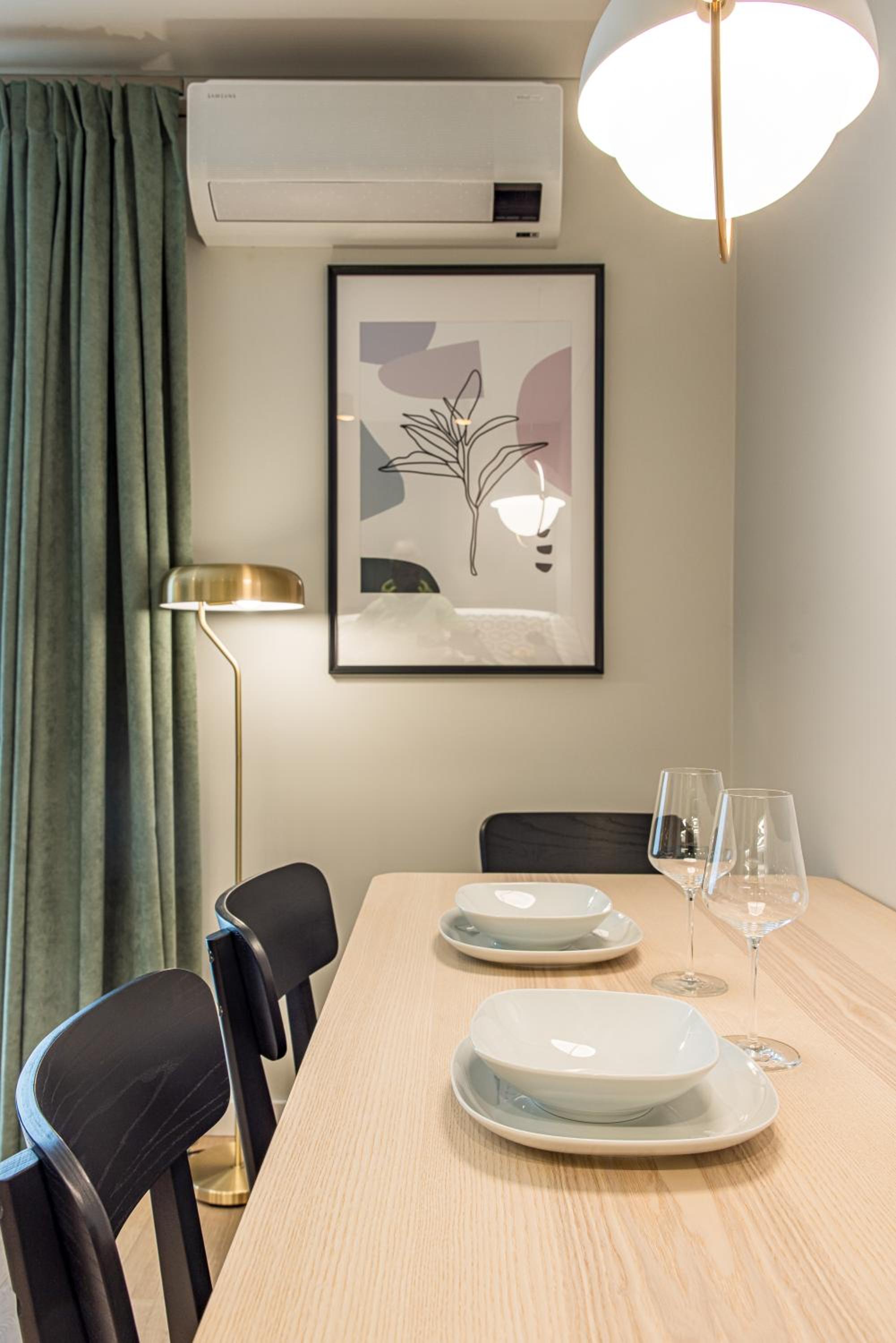 One-Bedroom Apartment - Photo 28