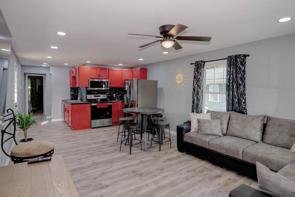 Apartment photo 1