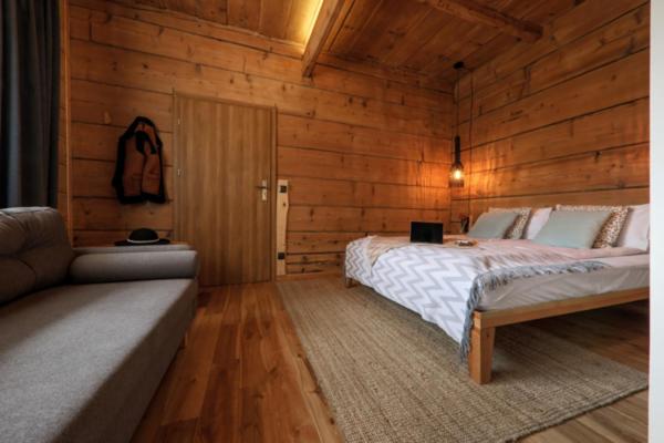Classic Quadruple Room - Photo 9