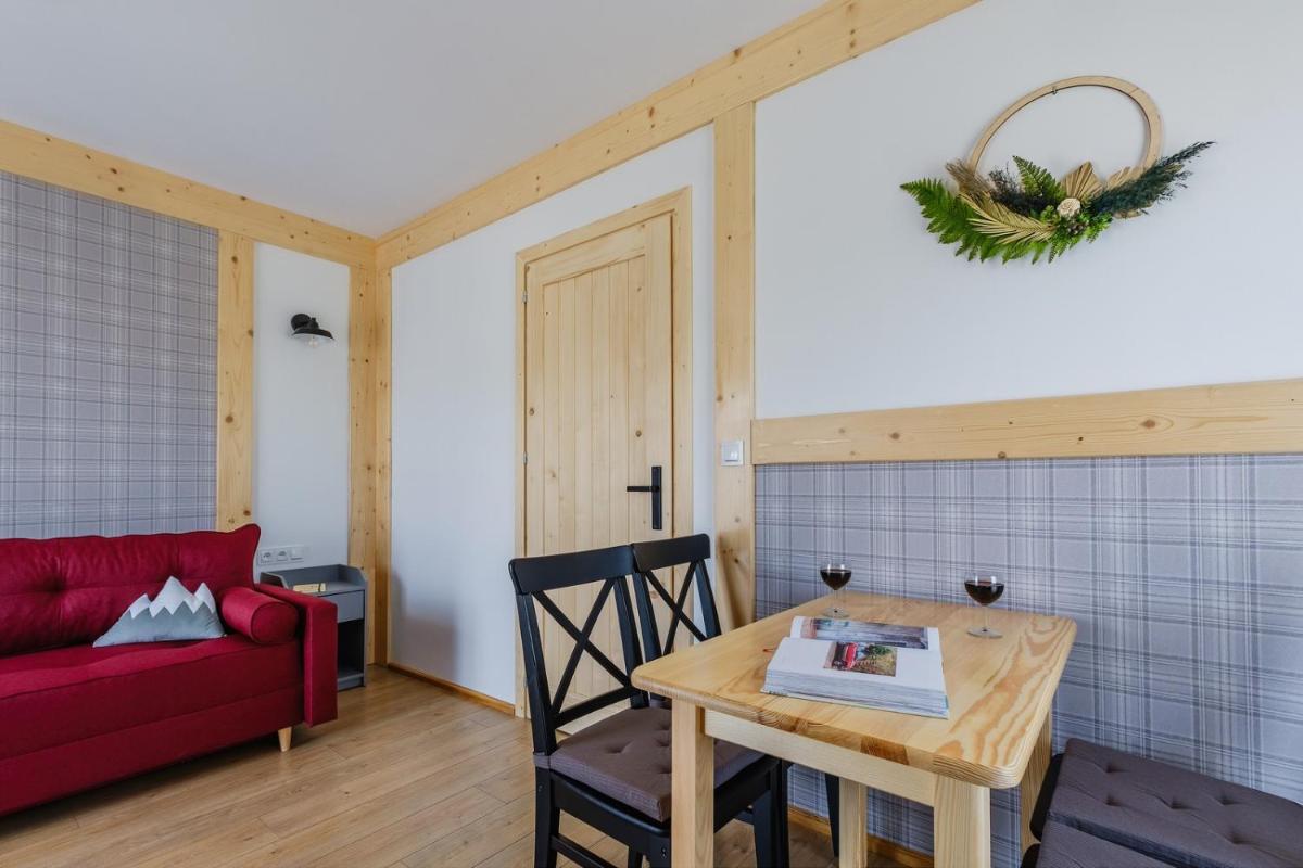 Apartment with Mountain View photo 2