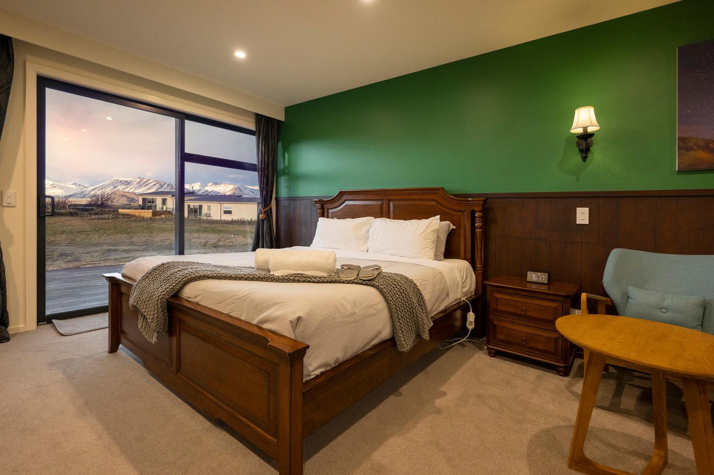 One-Bedroom House - Photo 1