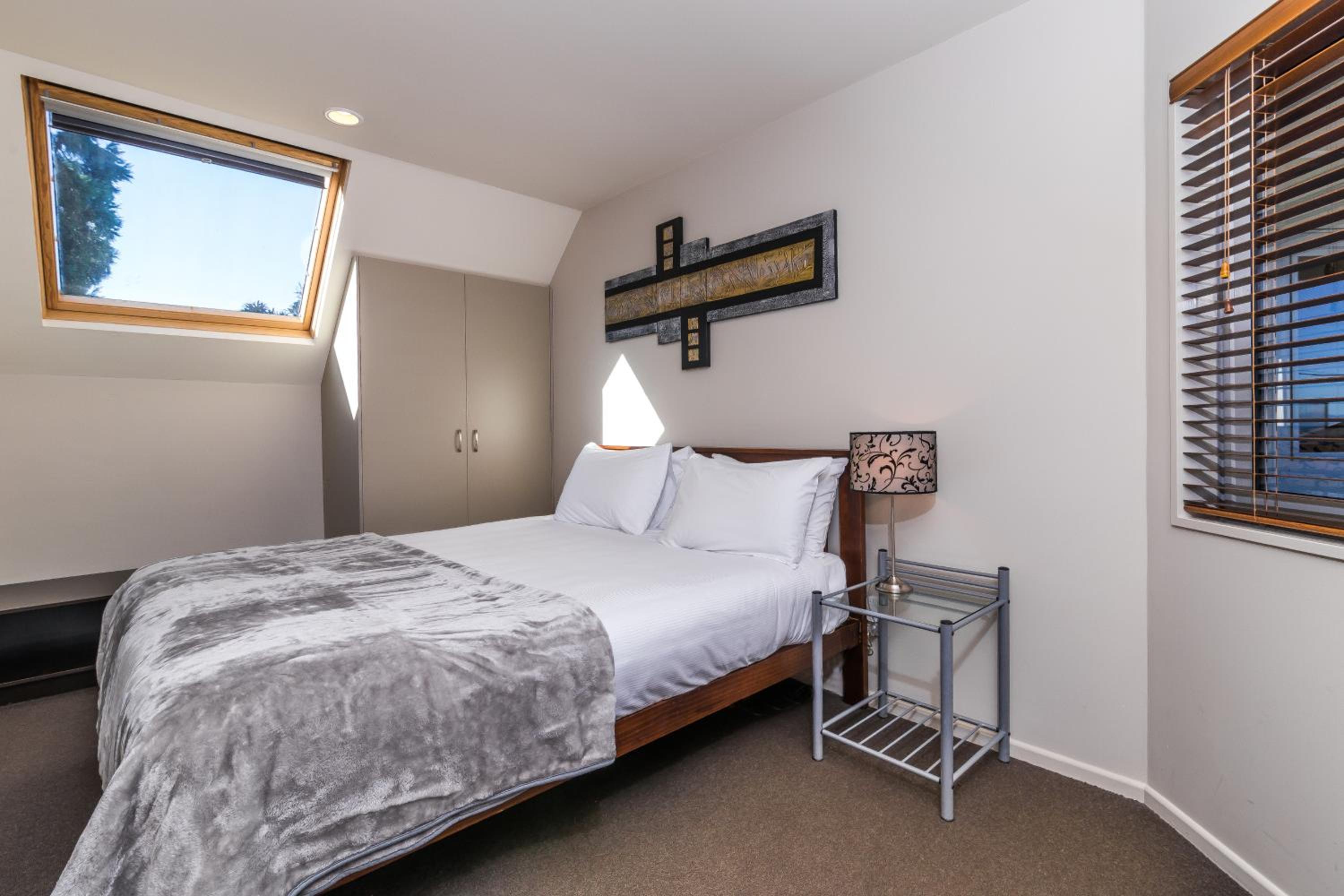 Two-Bedroom Apartment - Photo 4
