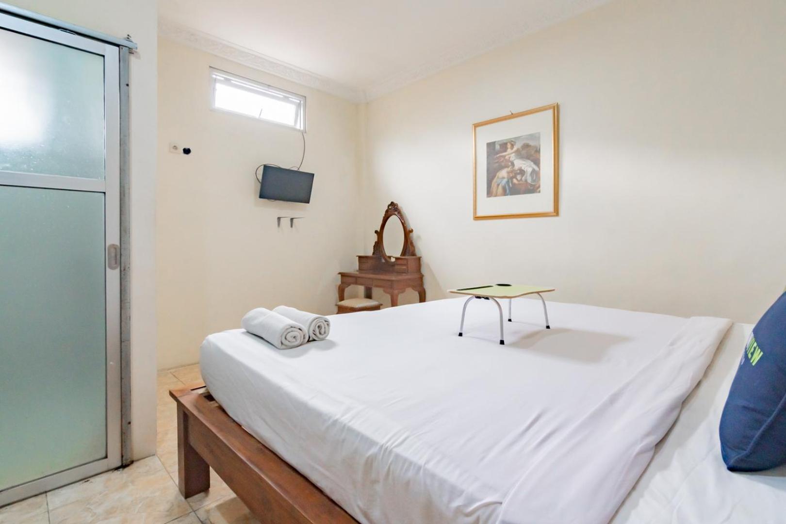 Standard Queen Room - Photo 5