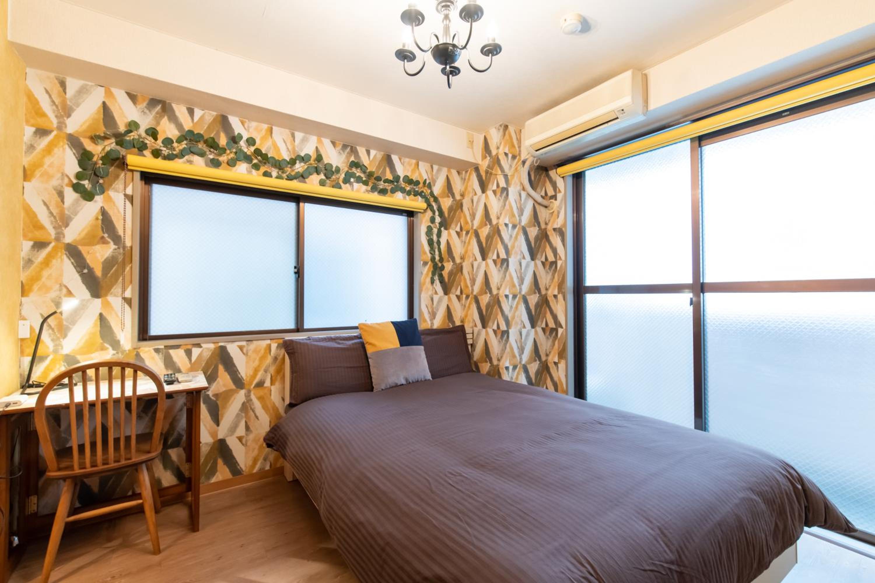 Apartment with Balcony photo 2