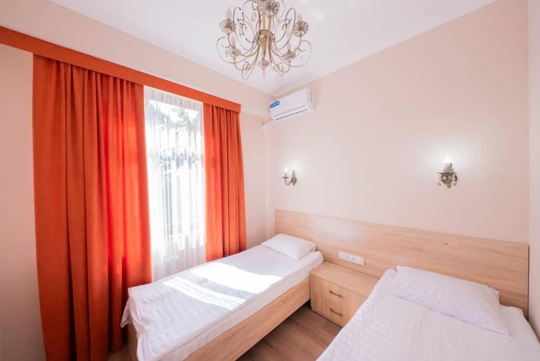Twin Room with City View