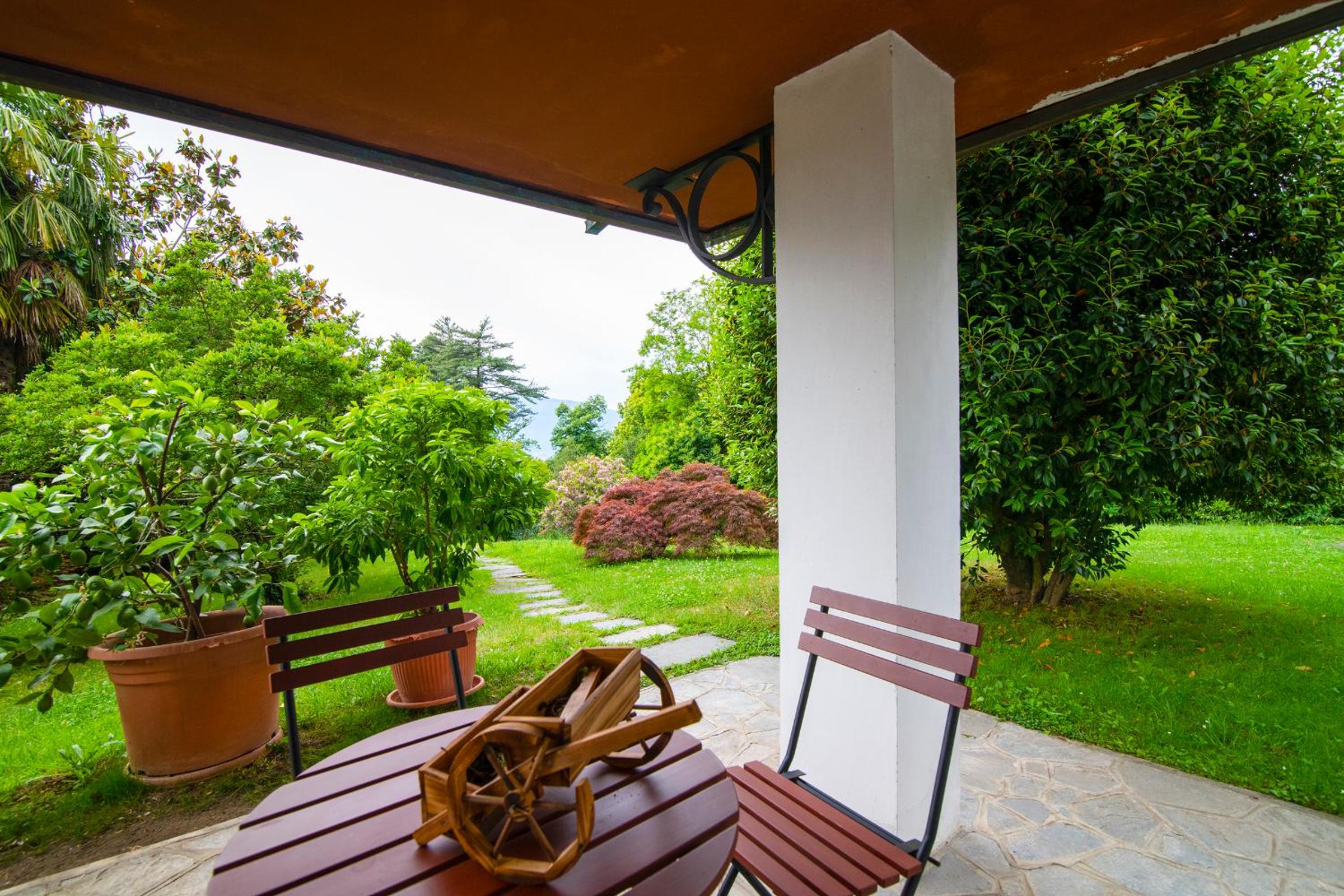 Apartment with Garden View photo 2
