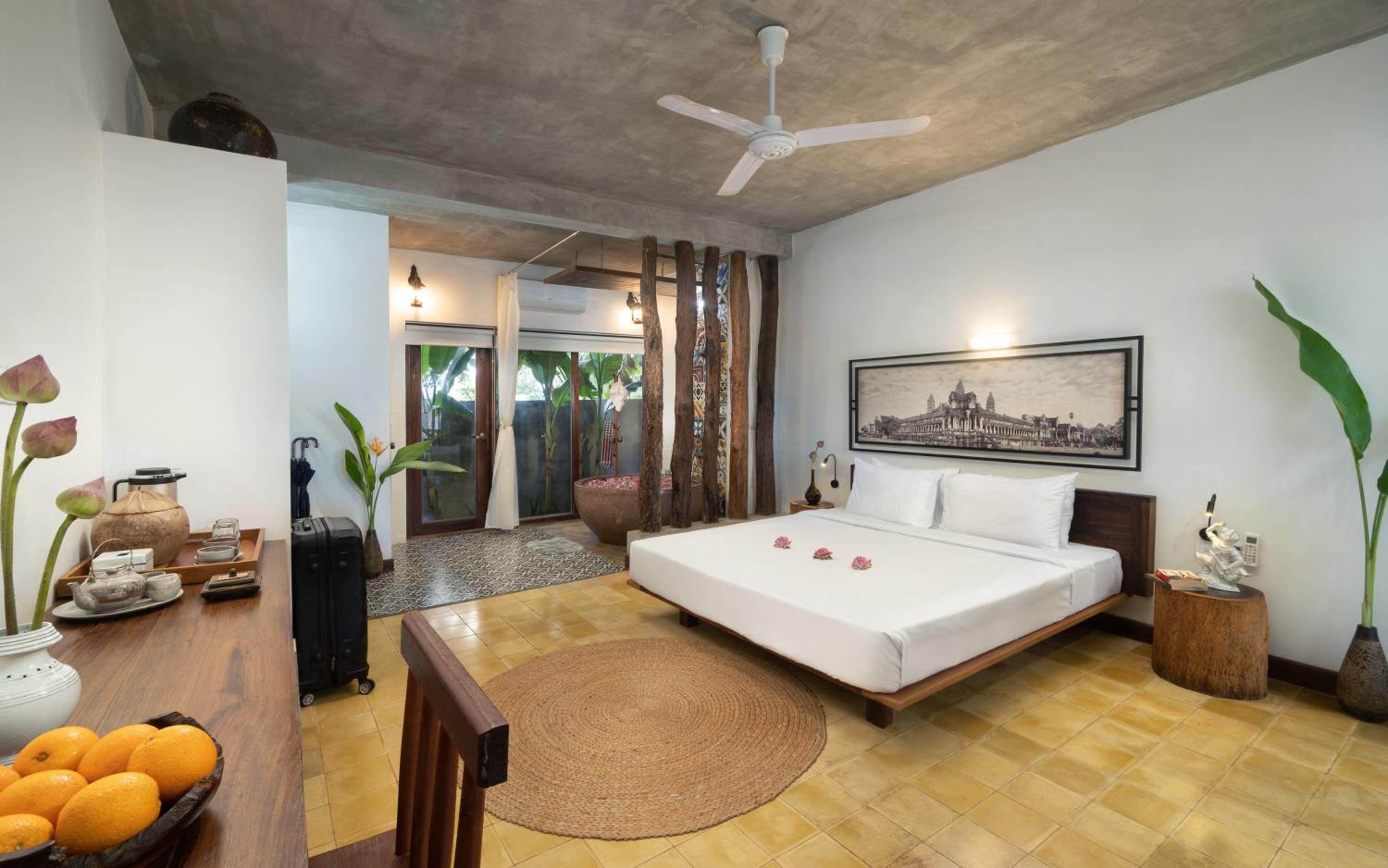 Suite with Pool Access| Includes Afternoon Tea & Tree Planting - Photo 2