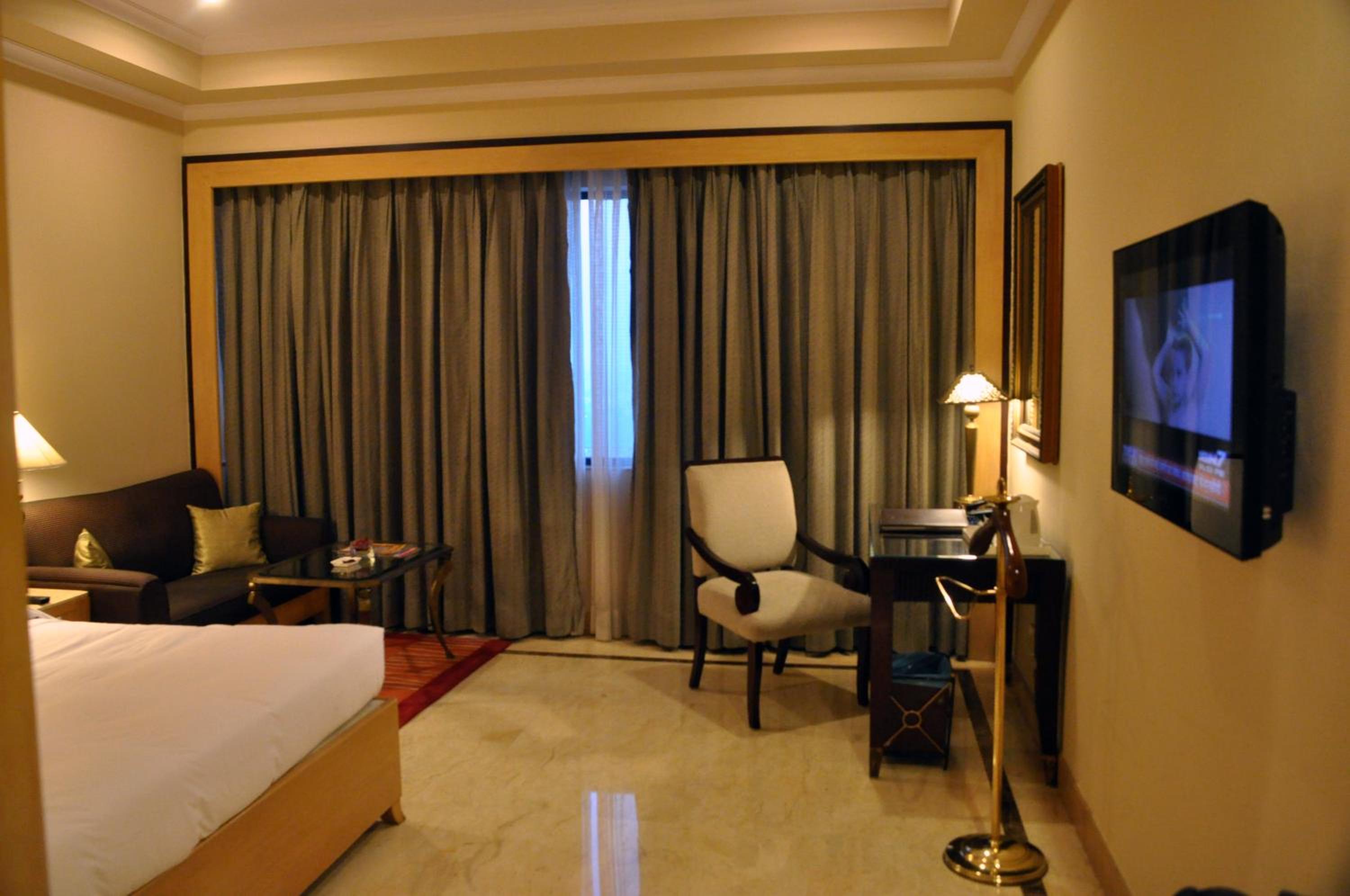 Deluxe Room - Photo 1
