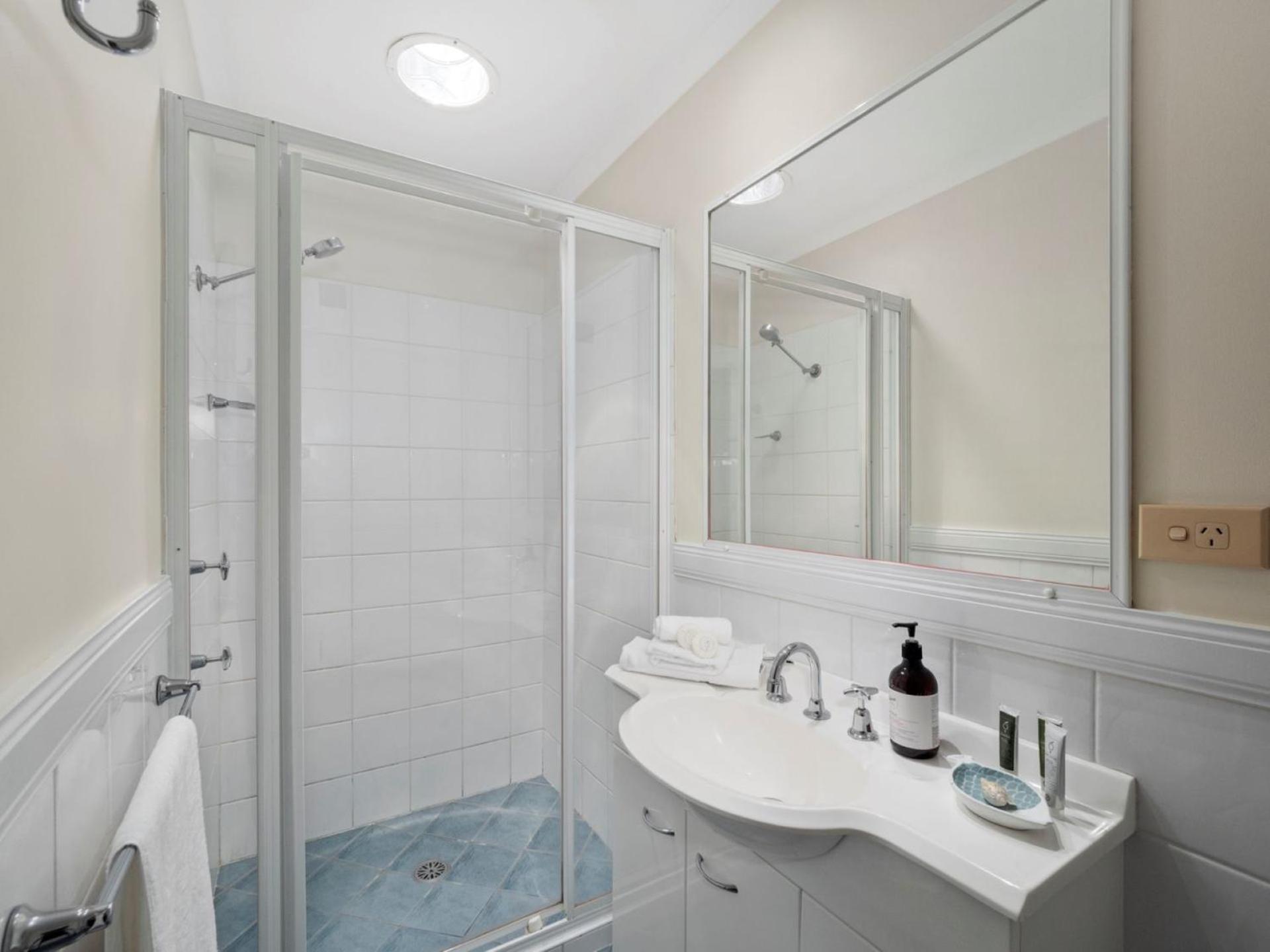 Two-Bedroom Townhouse photo 1
