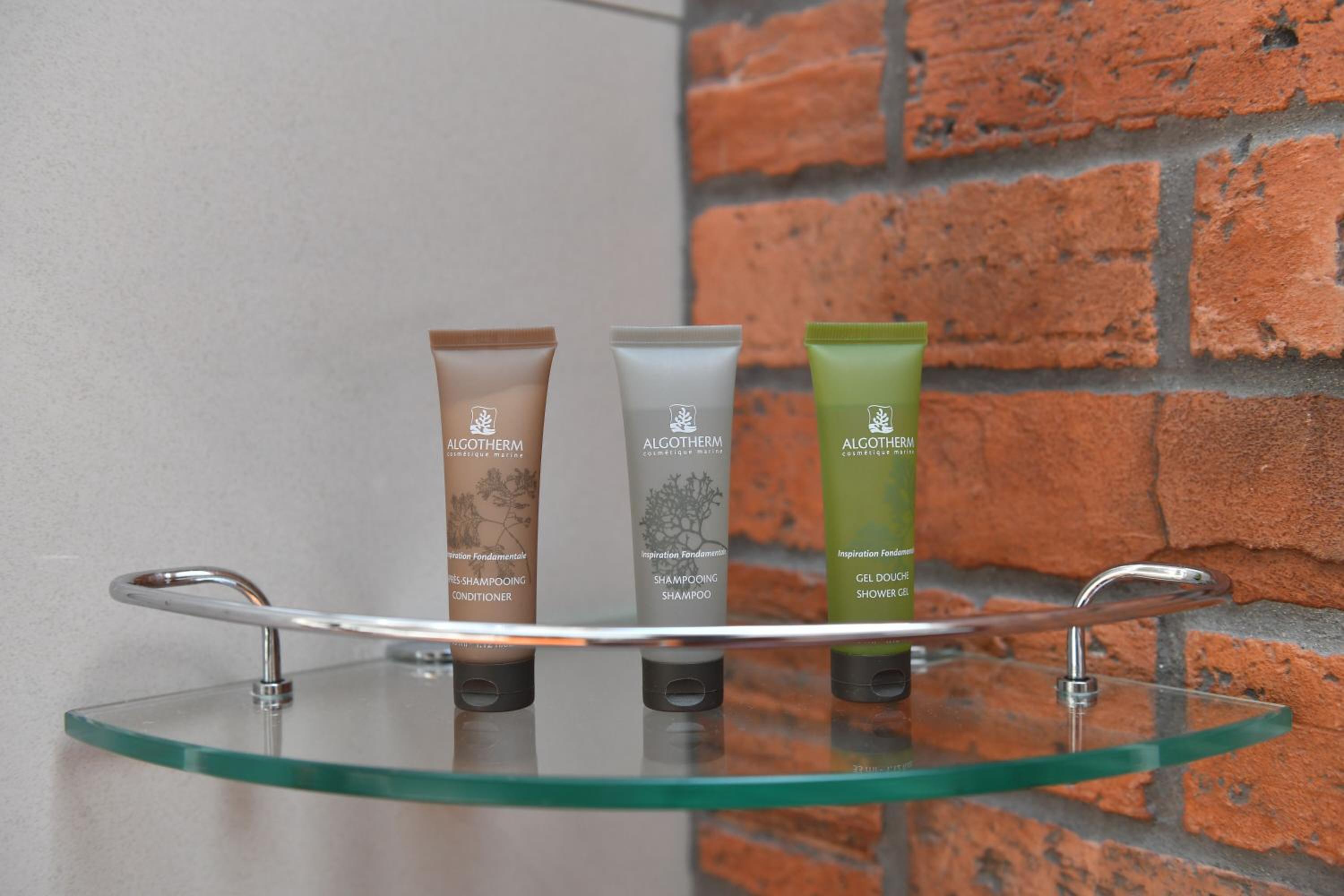 Lanna Signature Suite - Photo 5