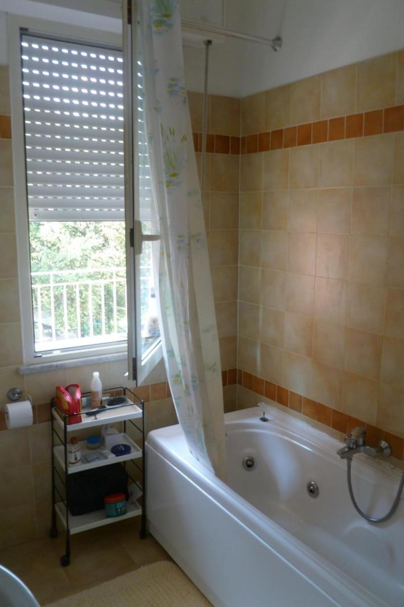 One-Bedroom Apartment with Sea View photo 3