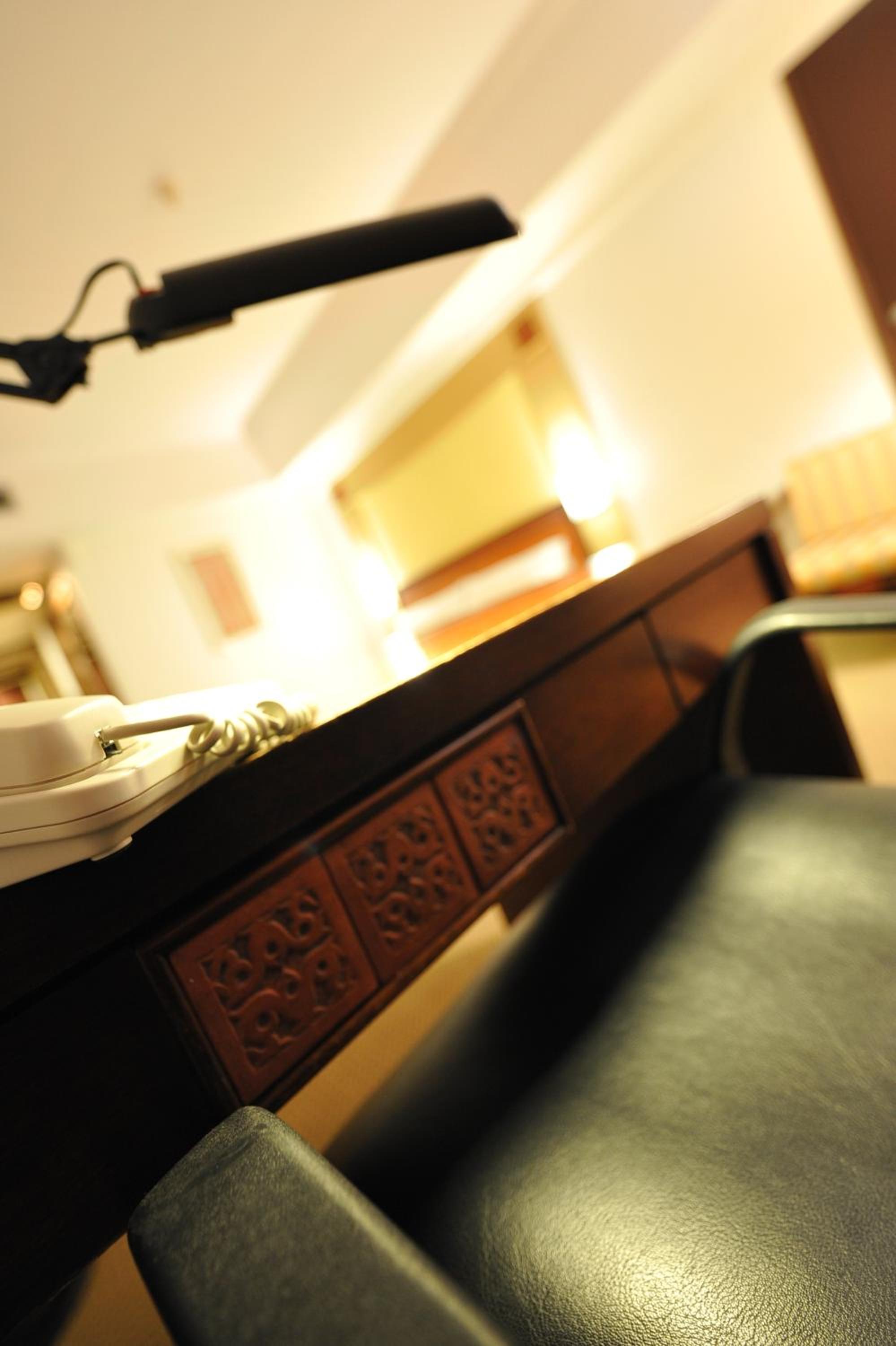 Deluxe Room - King Bed (River View) - Photo 2