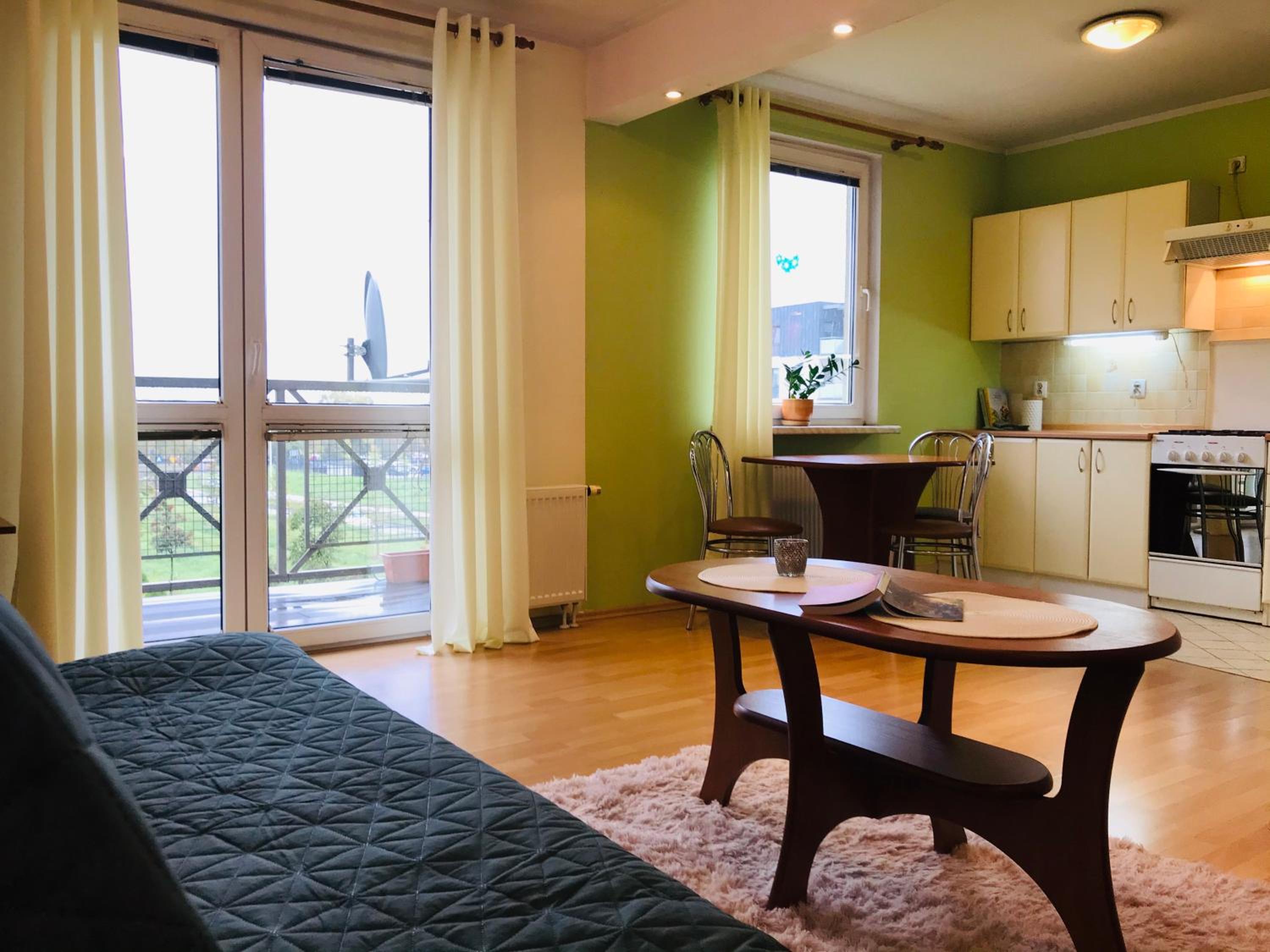 One-Bedroom Apartment photo 1