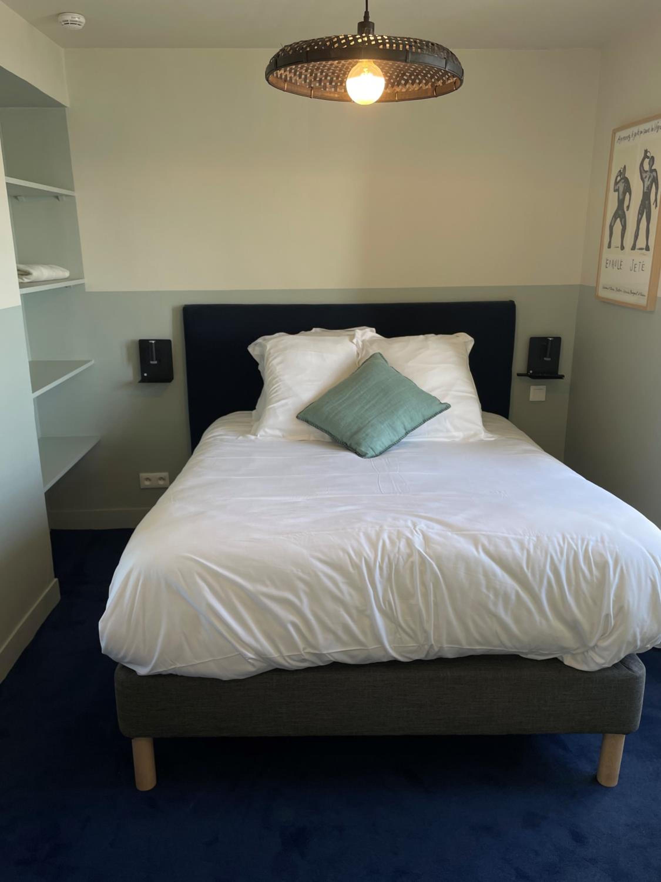 Standard Double Room - Photo 5