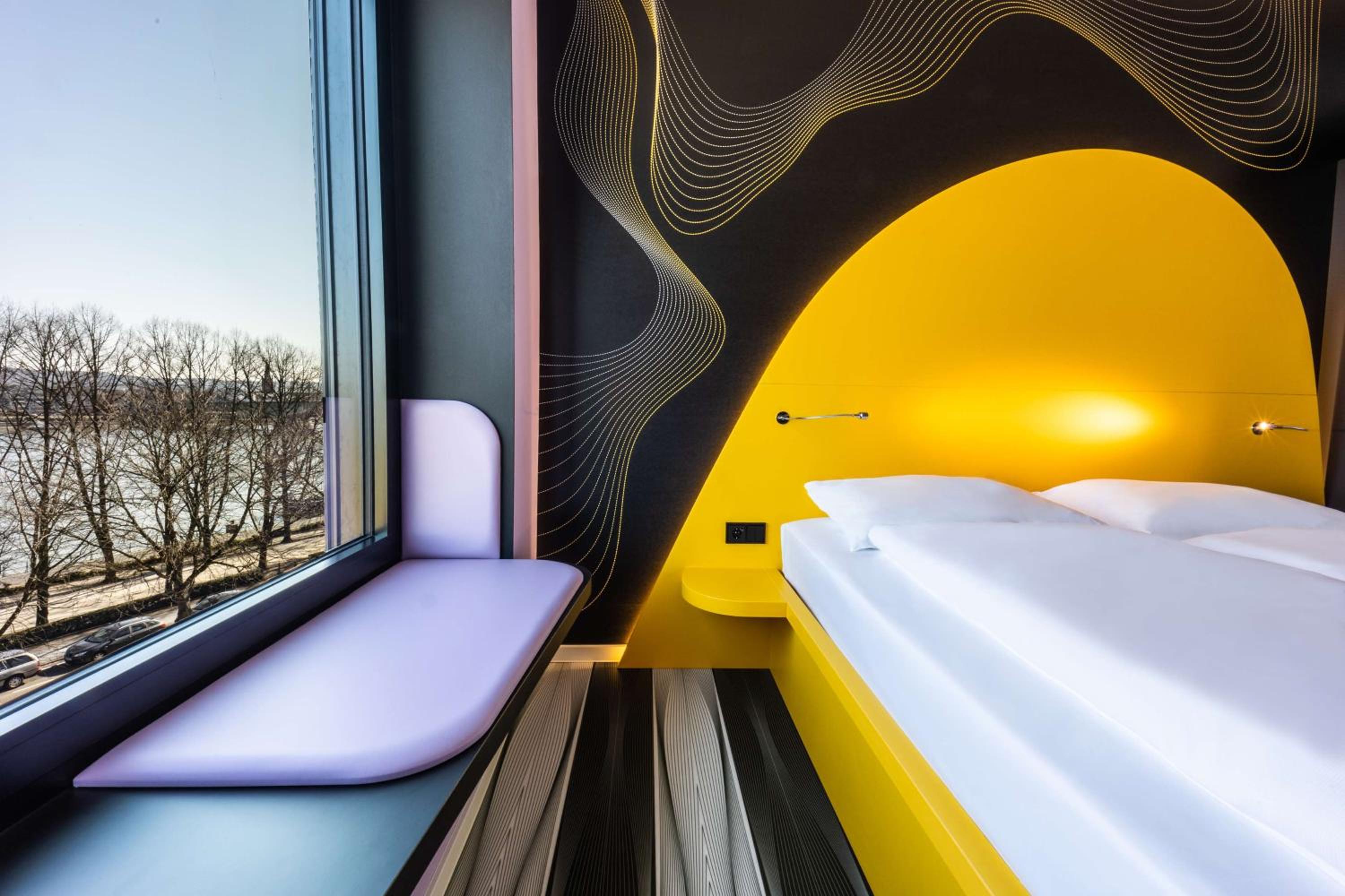 Comfort Design Room  with View - Non-Smoking - Photo 1