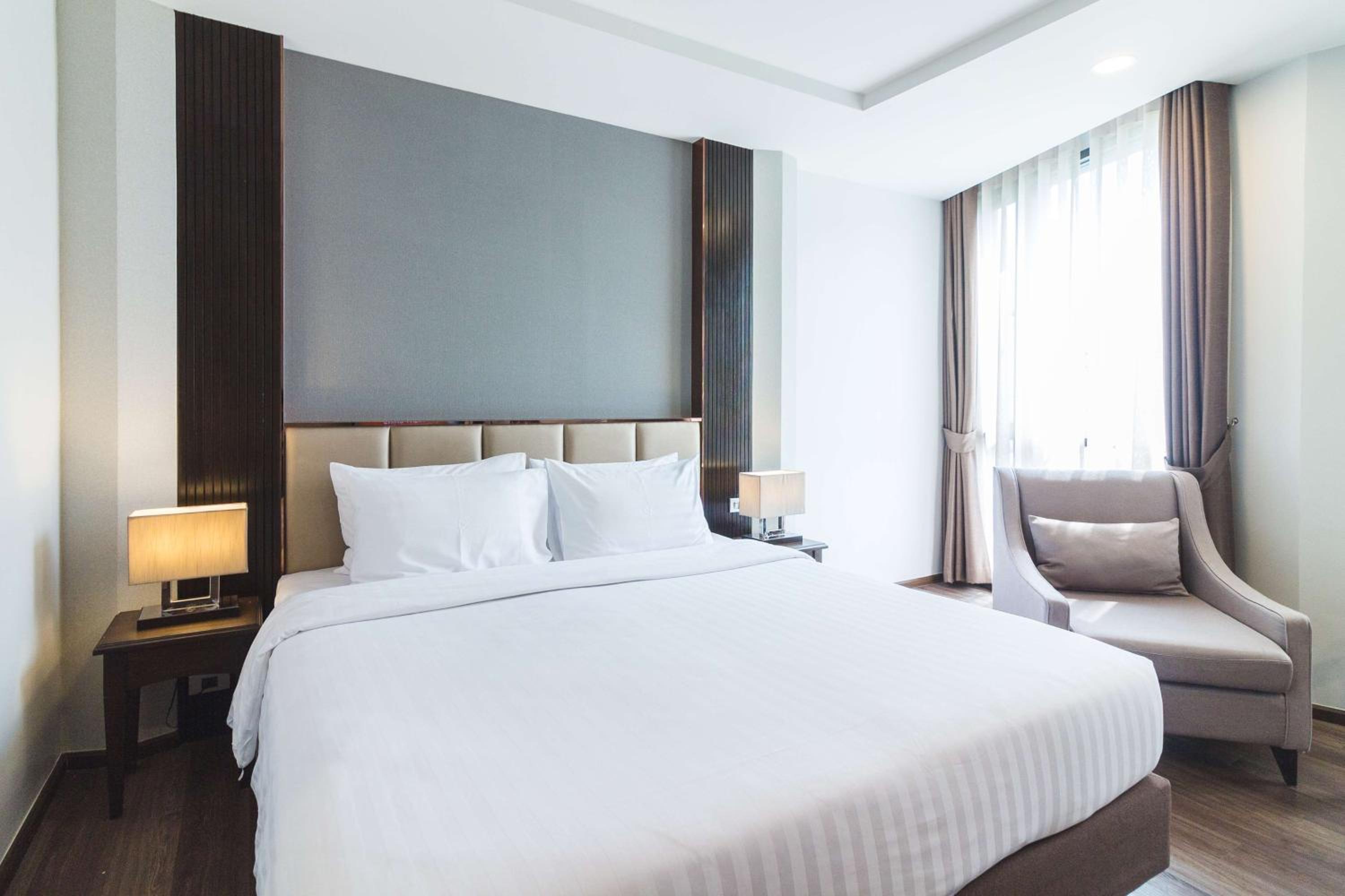 Superior King Room photo 3