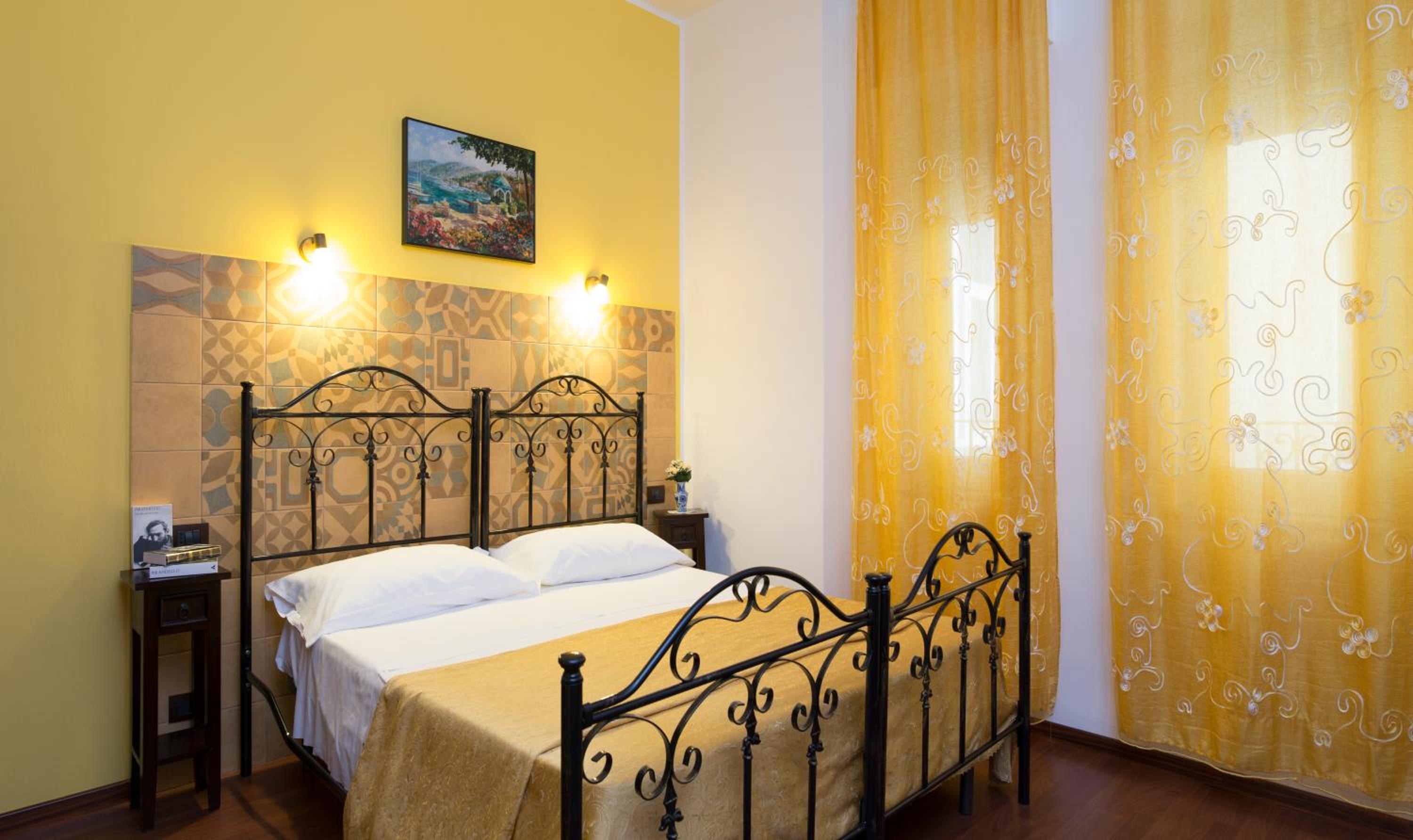 Double Room - Photo 2