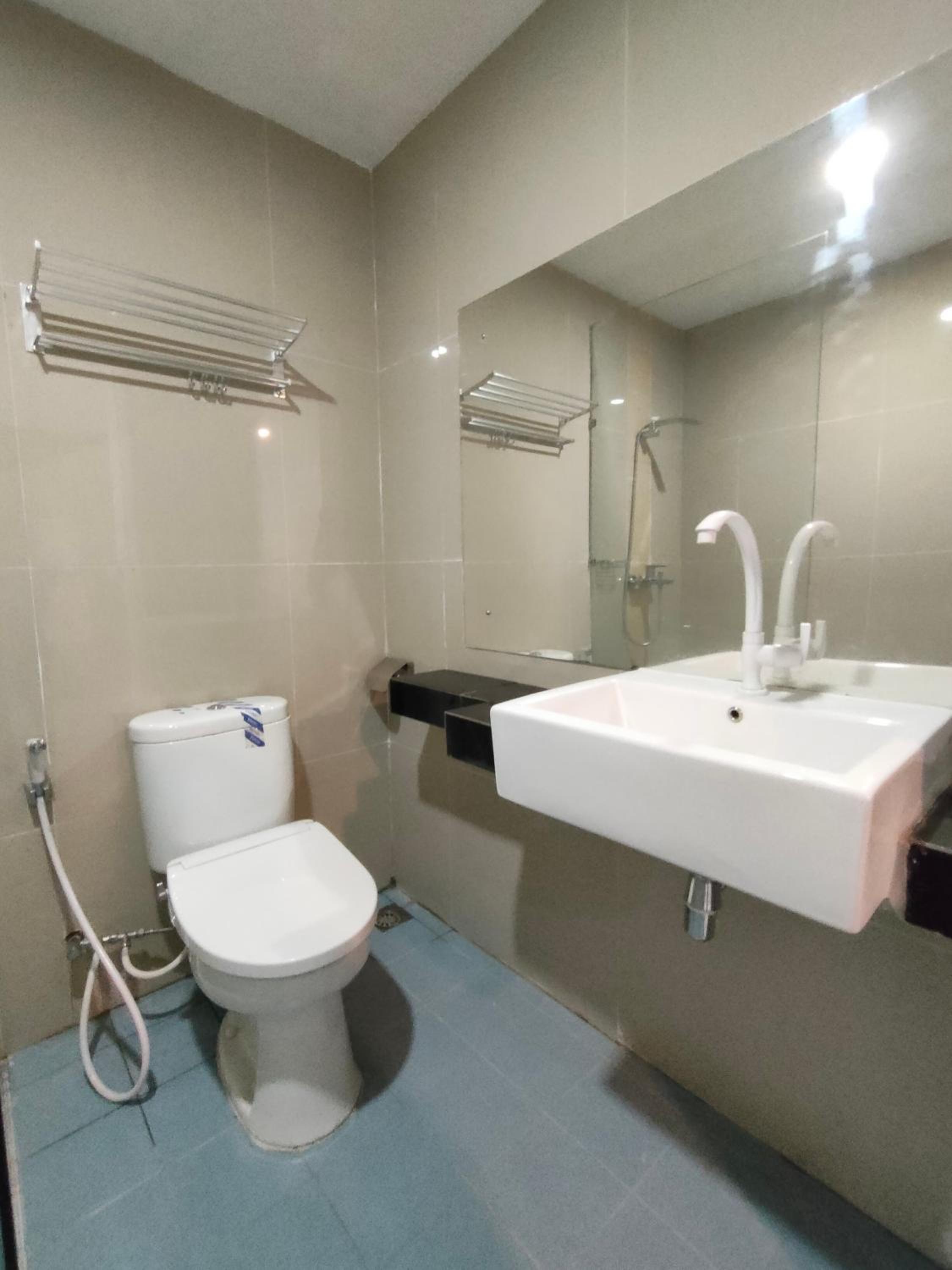 Superior Twin Room - Photo 4