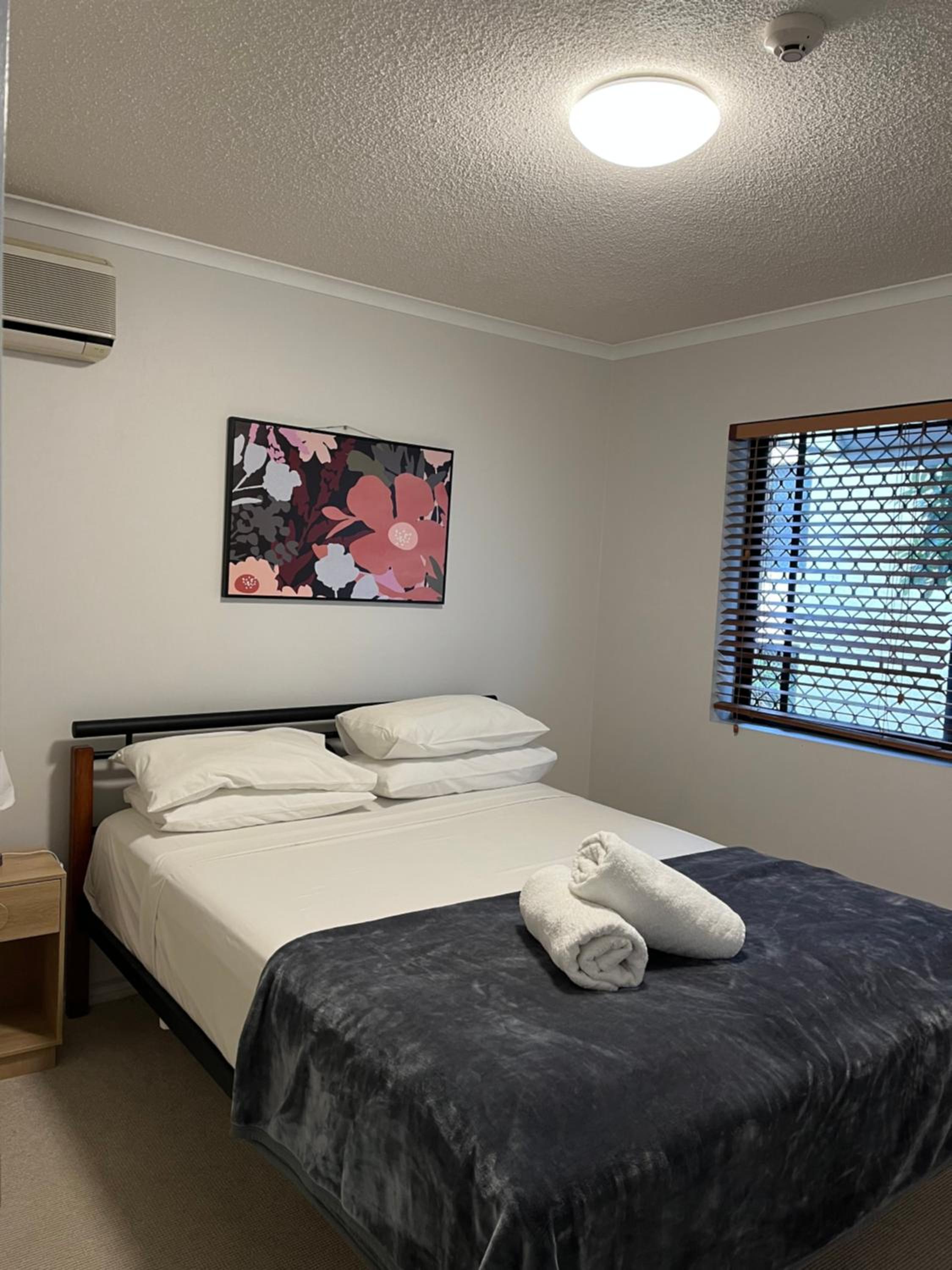 Apartment - Photo 16