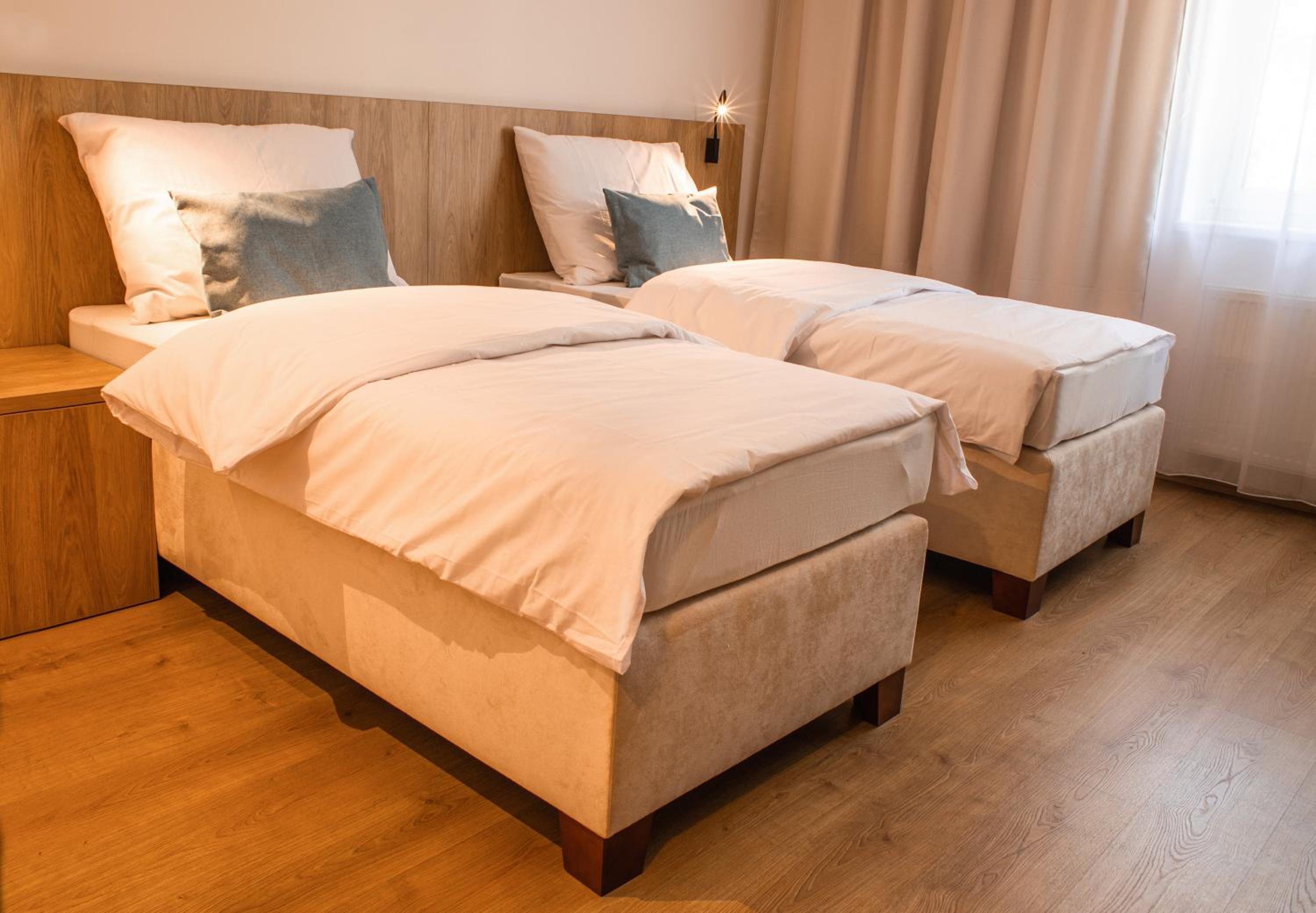 Comfort Quadruple Room - Photo 7