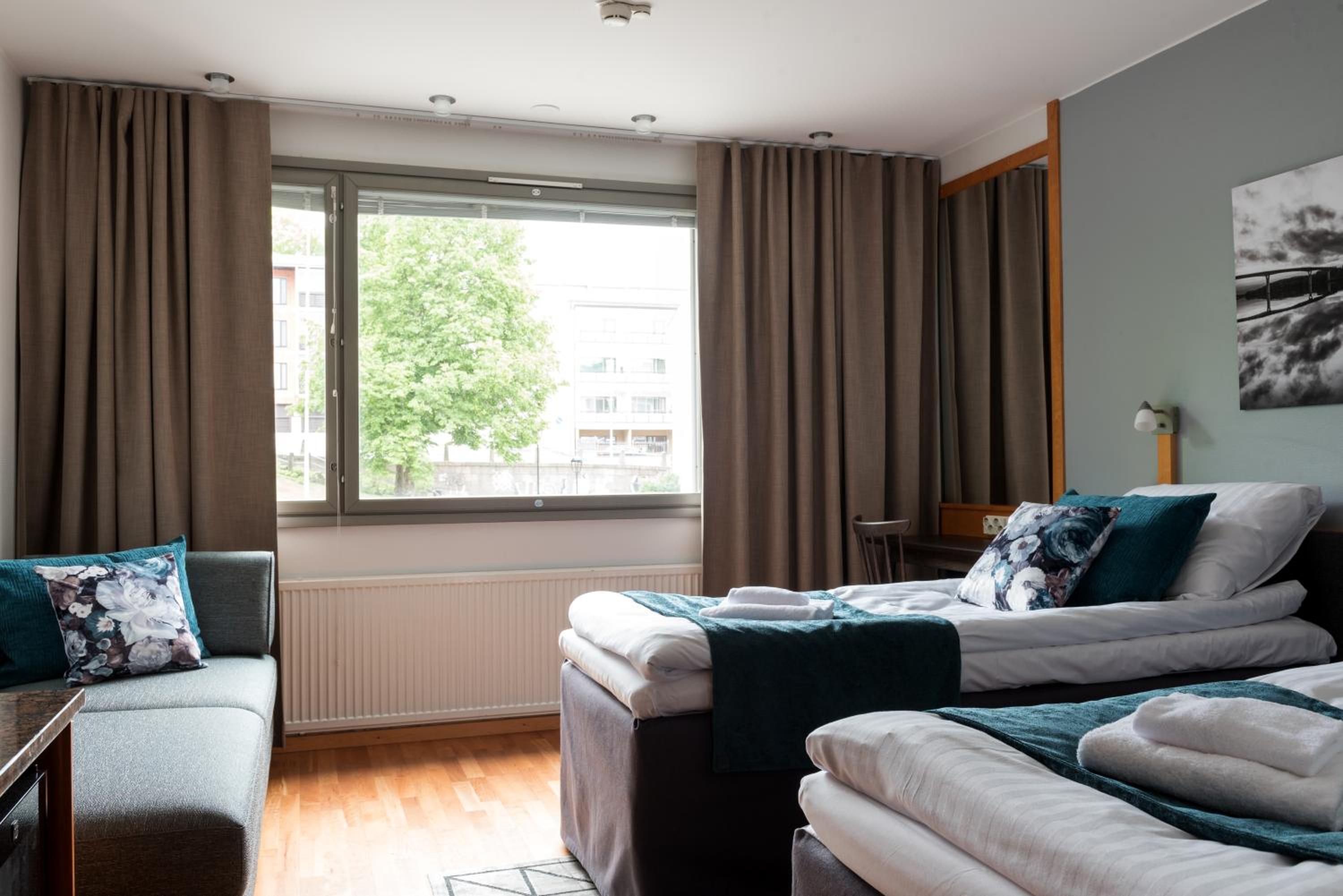 Standard Twin Room photo 3