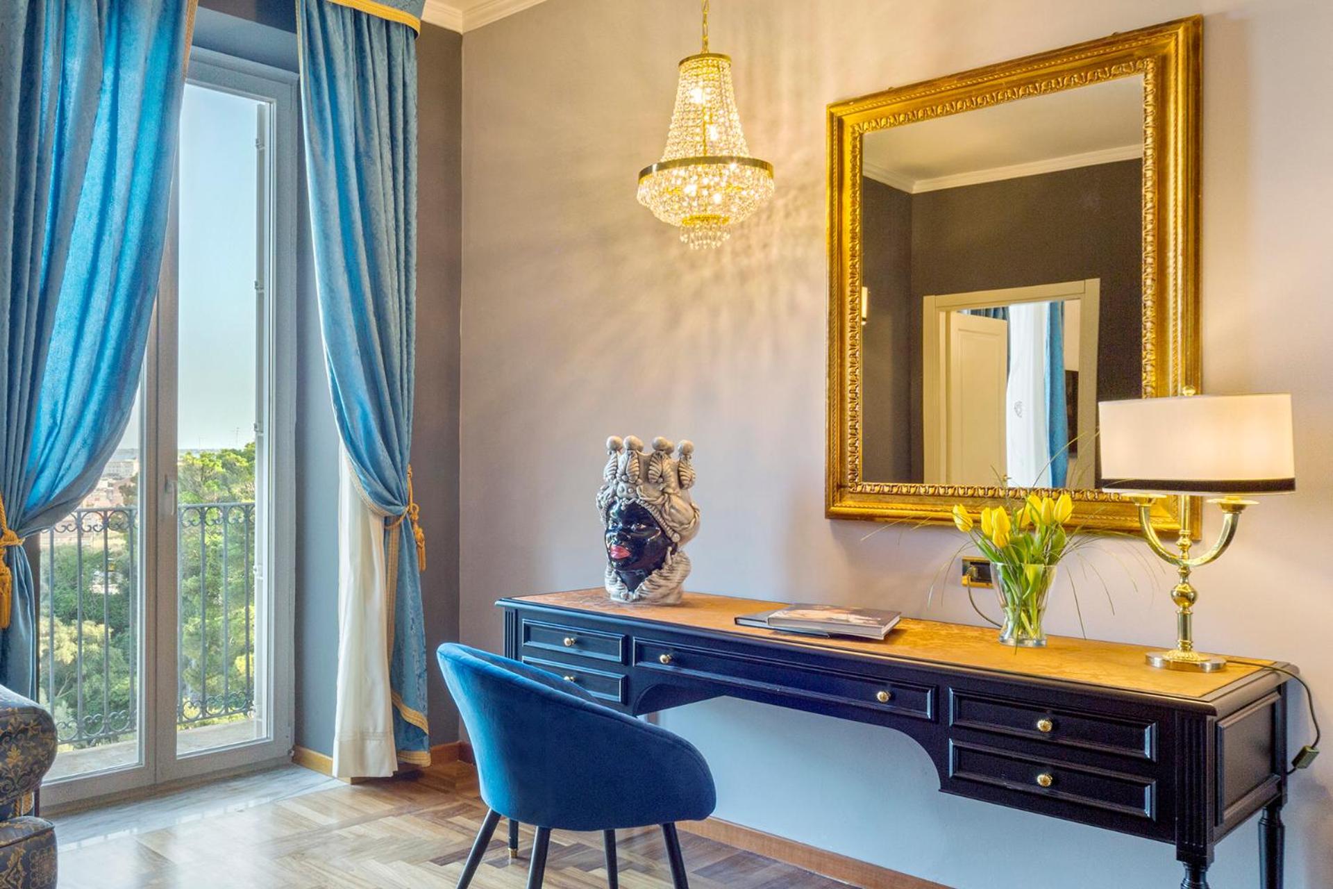 Suite - Photo 5