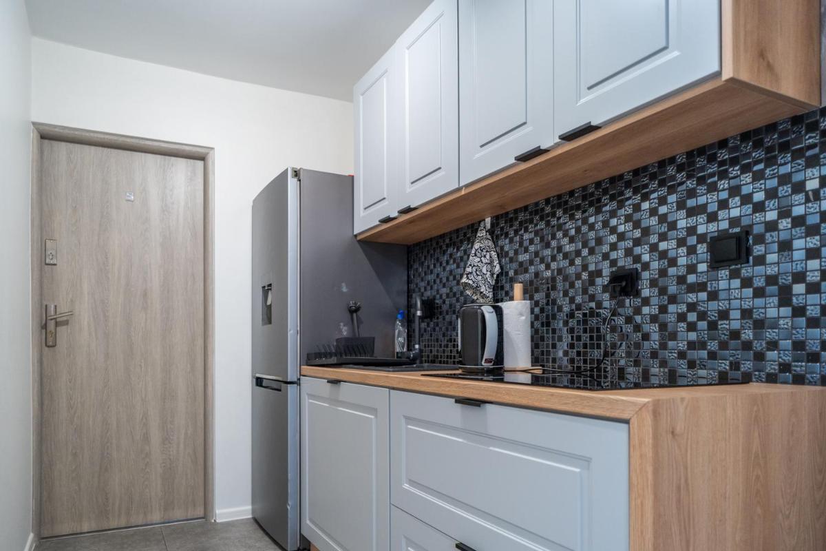Two-Bedroom Apartment - Photo 15