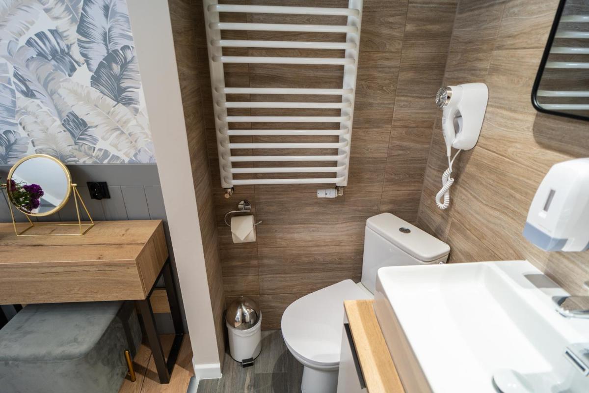 Two-Bedroom Apartment - Photo 12