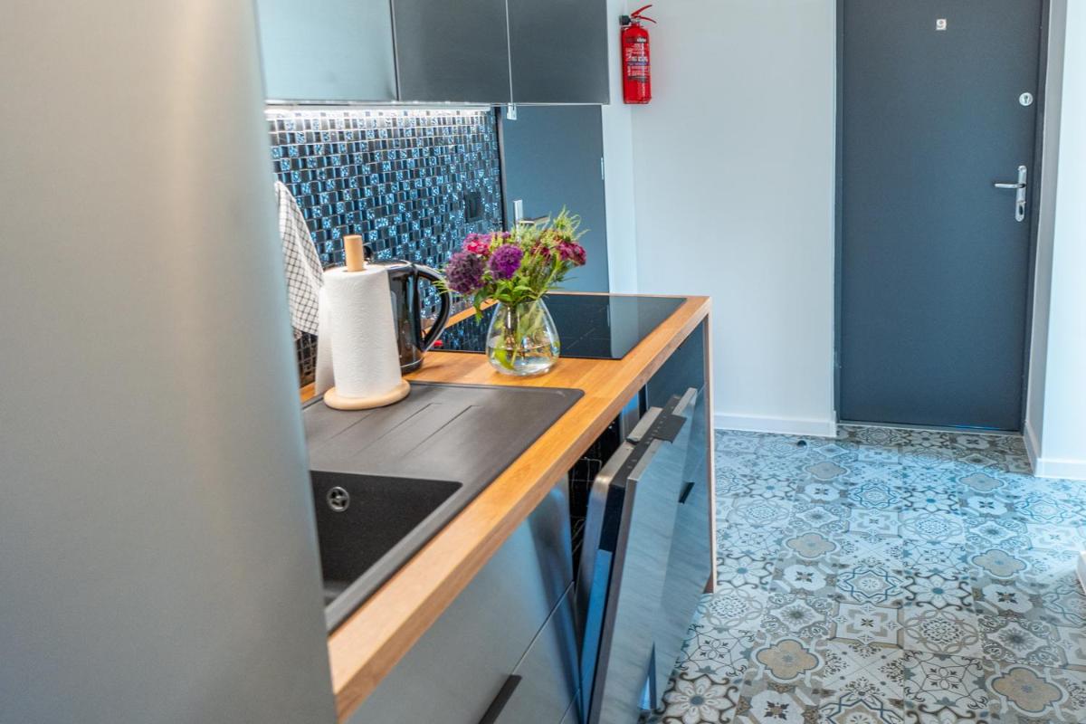 Two-Bedroom Apartment - Photo 16