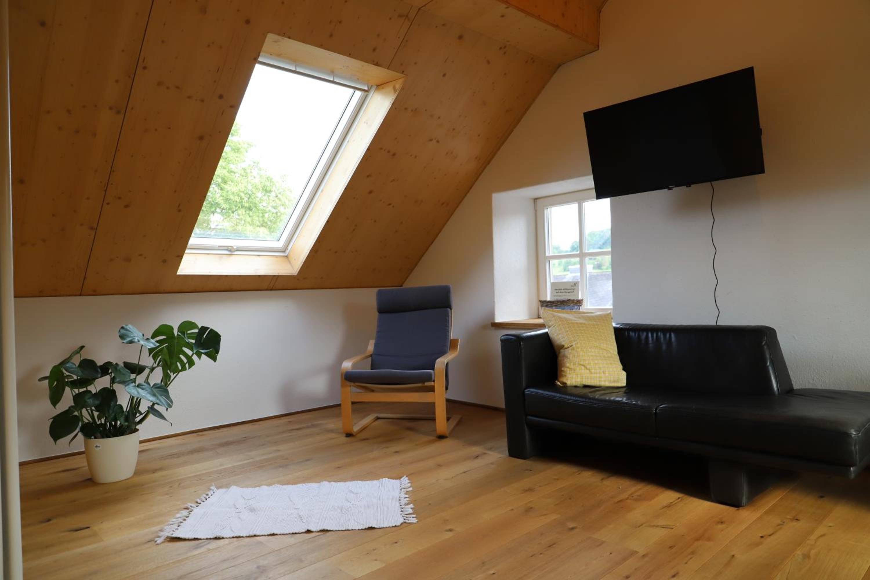 Three-Bedroom Apartment photo 1