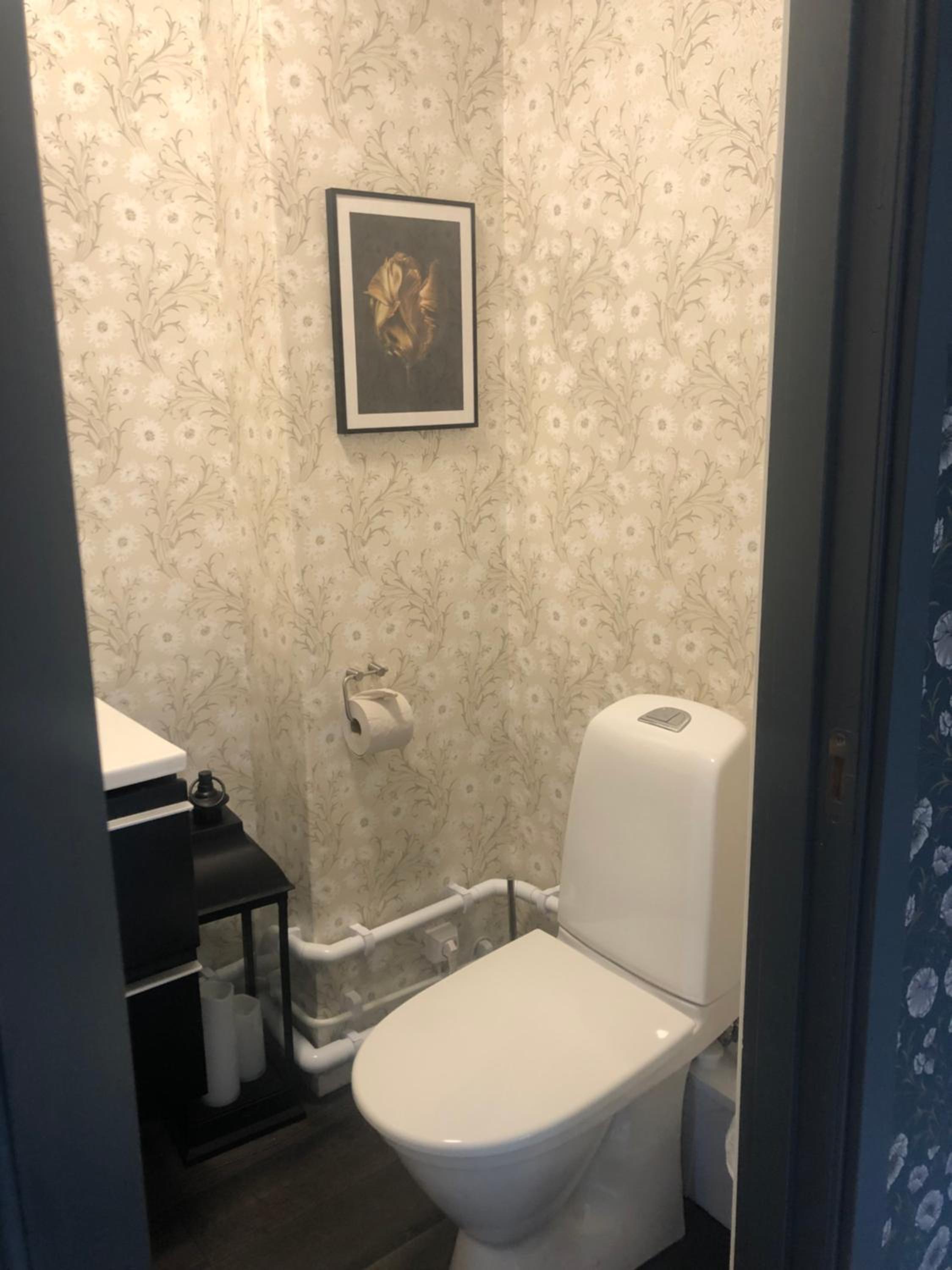Family Room with shared Shower photo 3