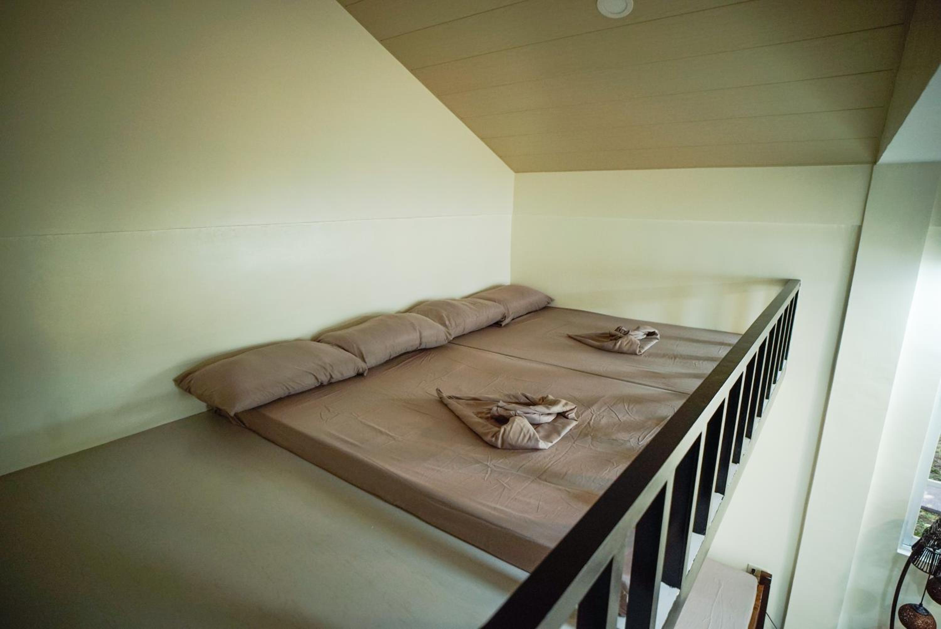 One-Bedroom Villa - Photo 53