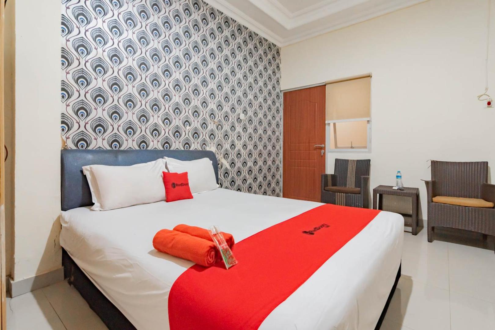 Standard Double Room - Photo 5