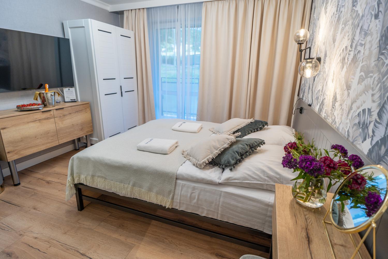 Two-Bedroom Apartment - Photo 8