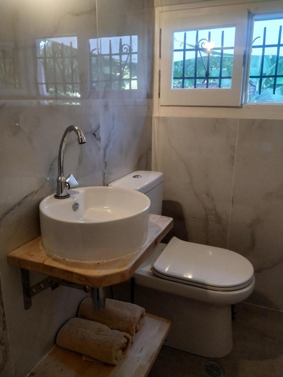 Two-Bedroom House - Photo 3