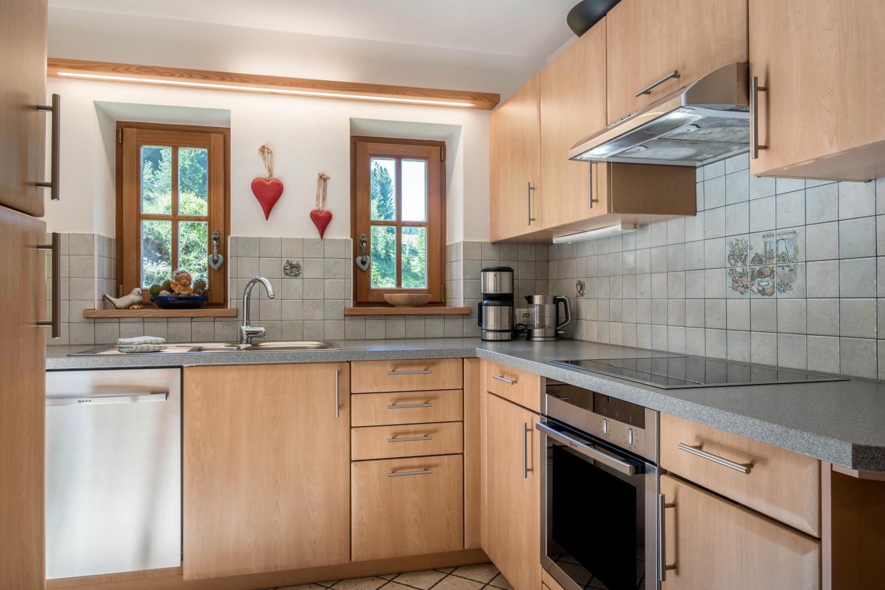 Three-Bedroom House - Photo 22