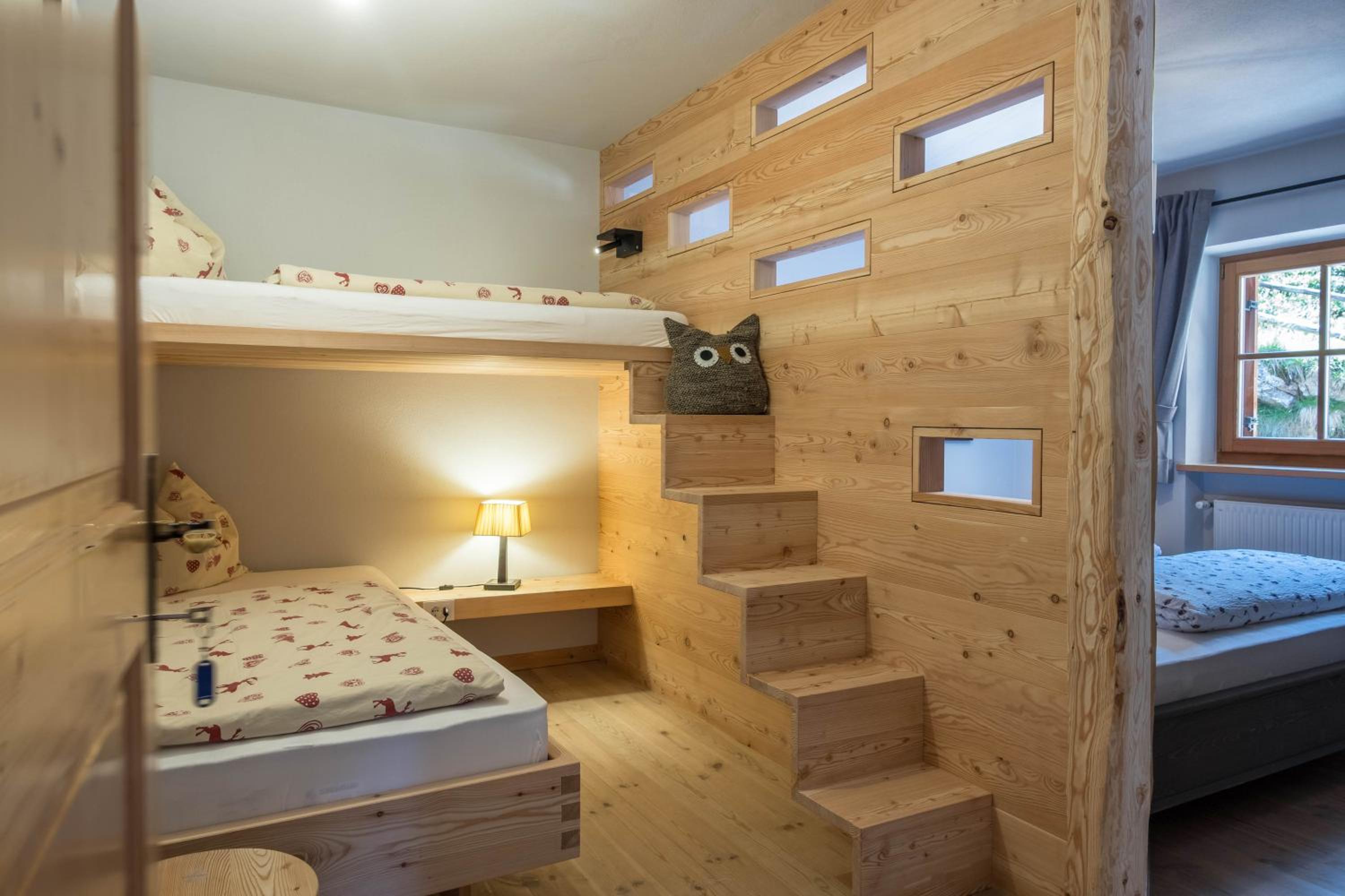 Three-Bedroom House - Photo 4