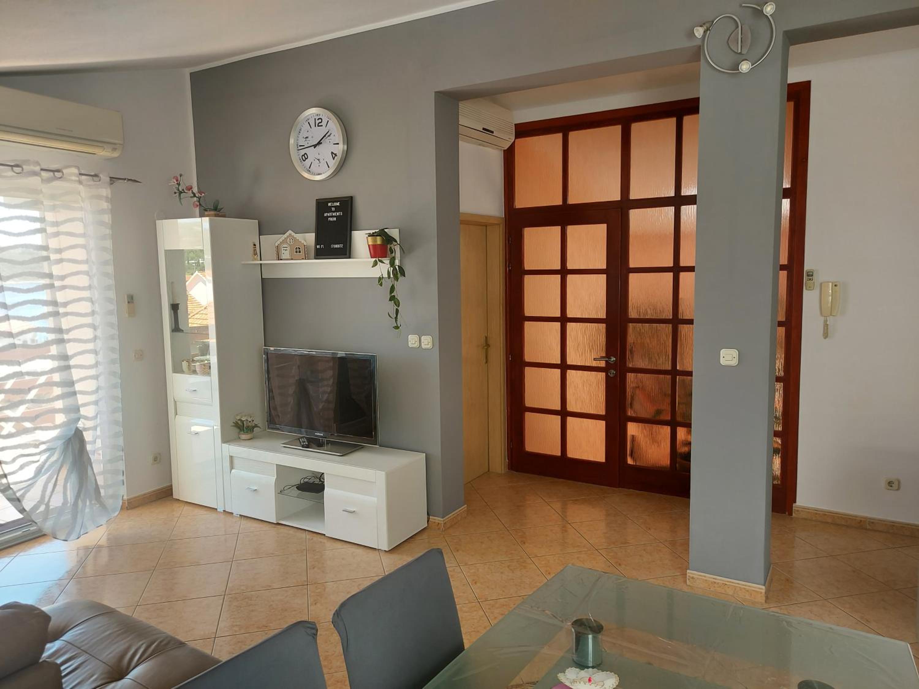 Apartment with Sea View